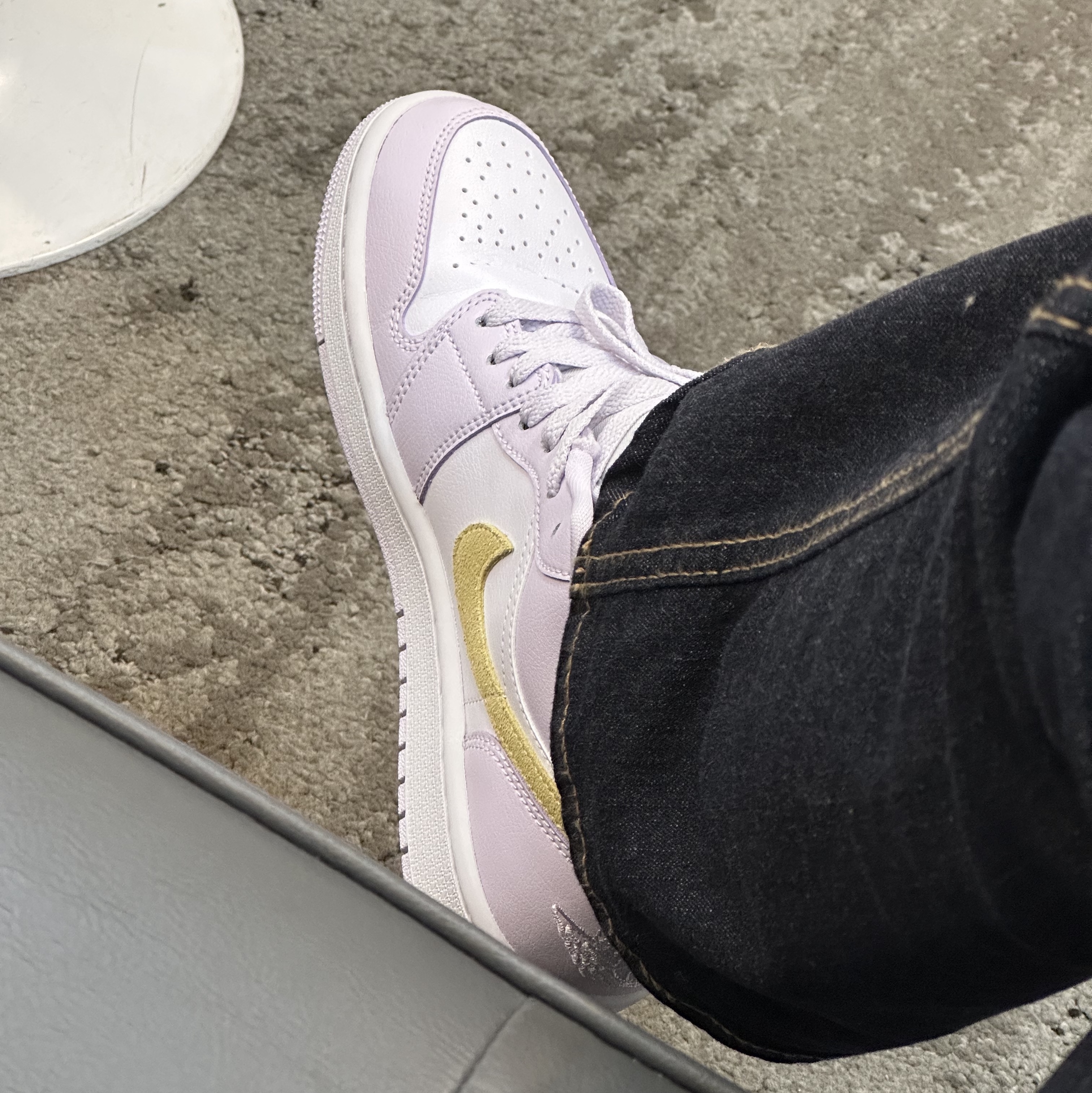 (W) Jordan 1 Low Barely Grape Lemon Wash 착용 스타일