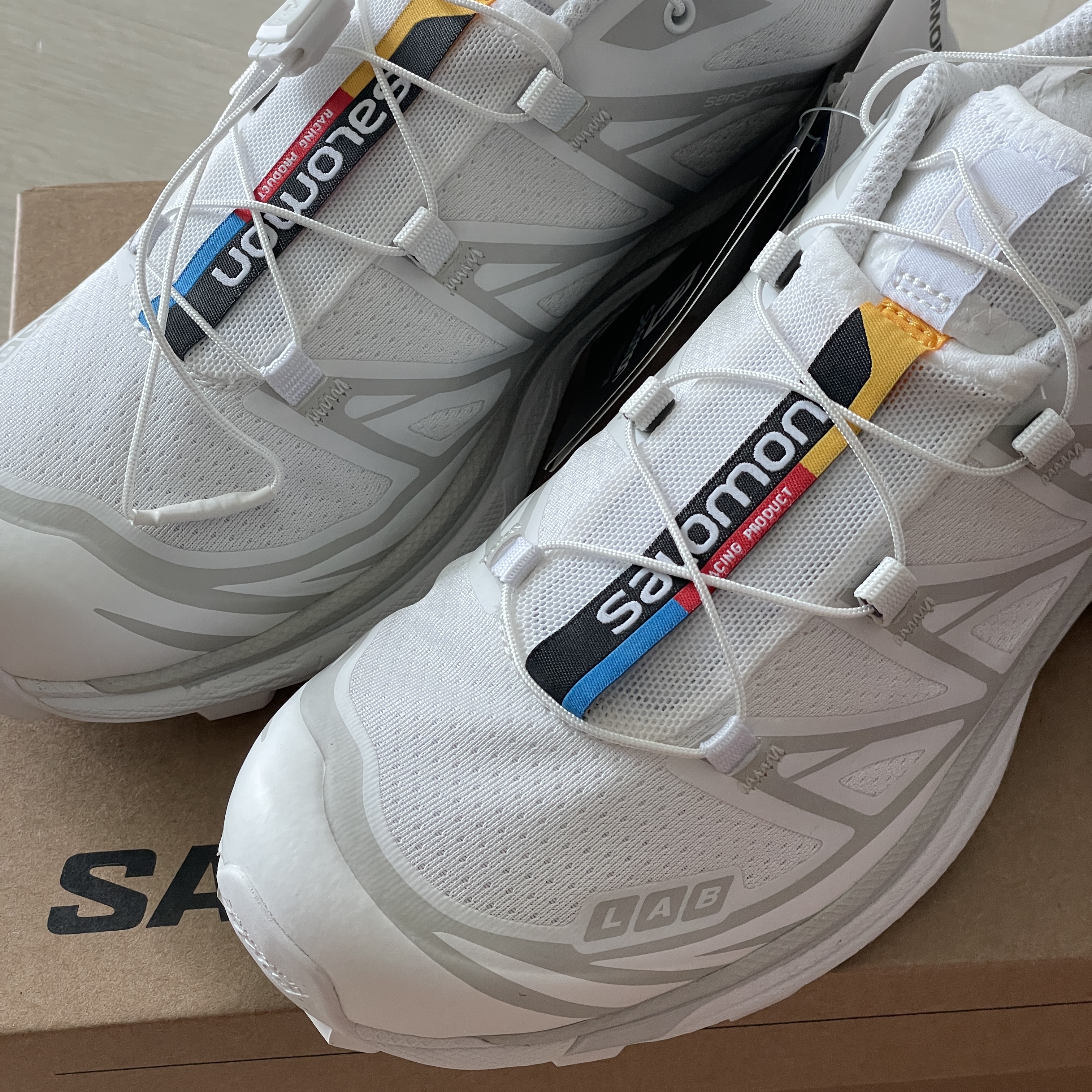 Salomon XT-6 ADV White 착용 스타일 - 3
