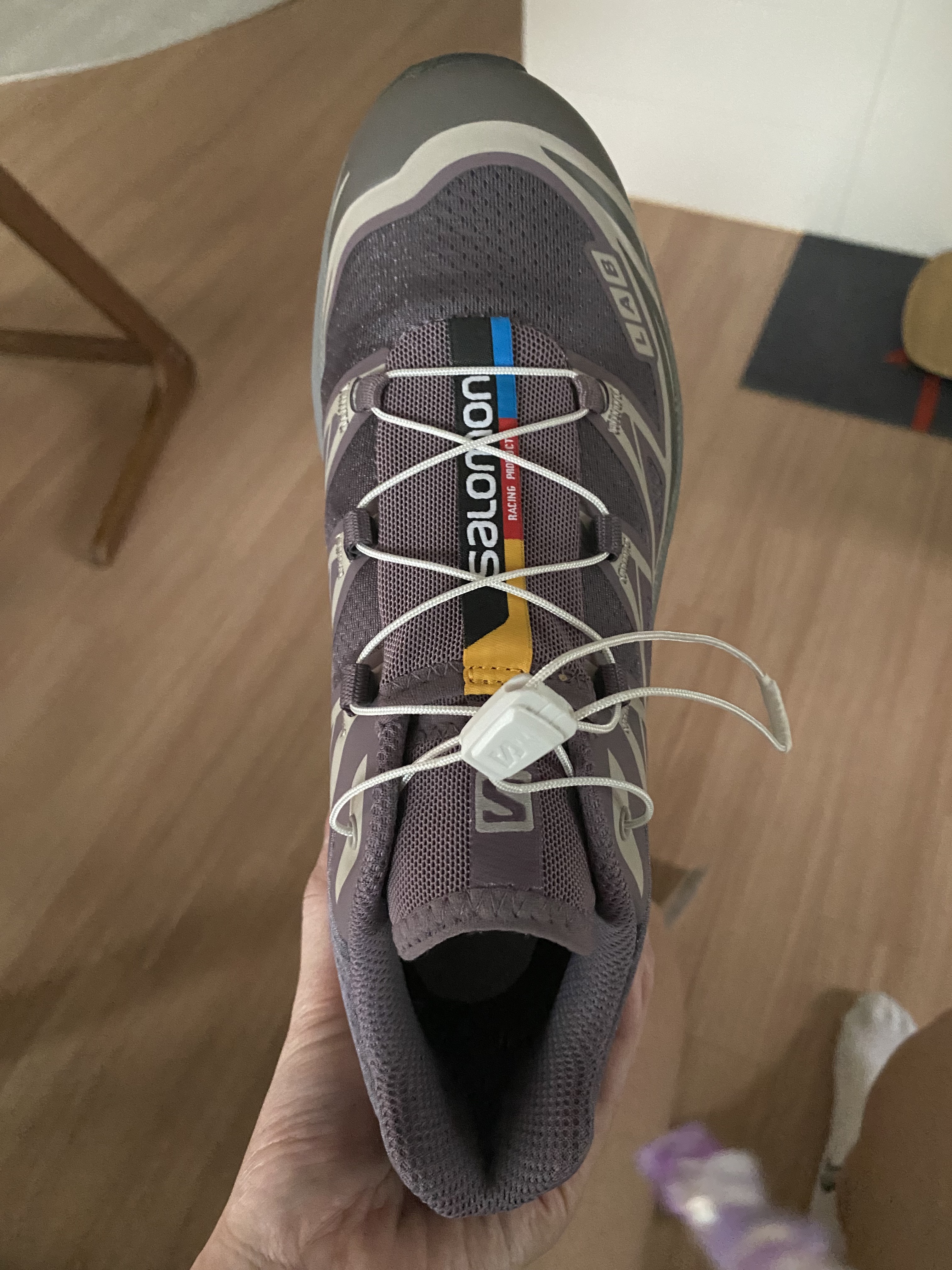 Salomon XT-6 Moonscape Plum Kitten 착용 스타일 - 2