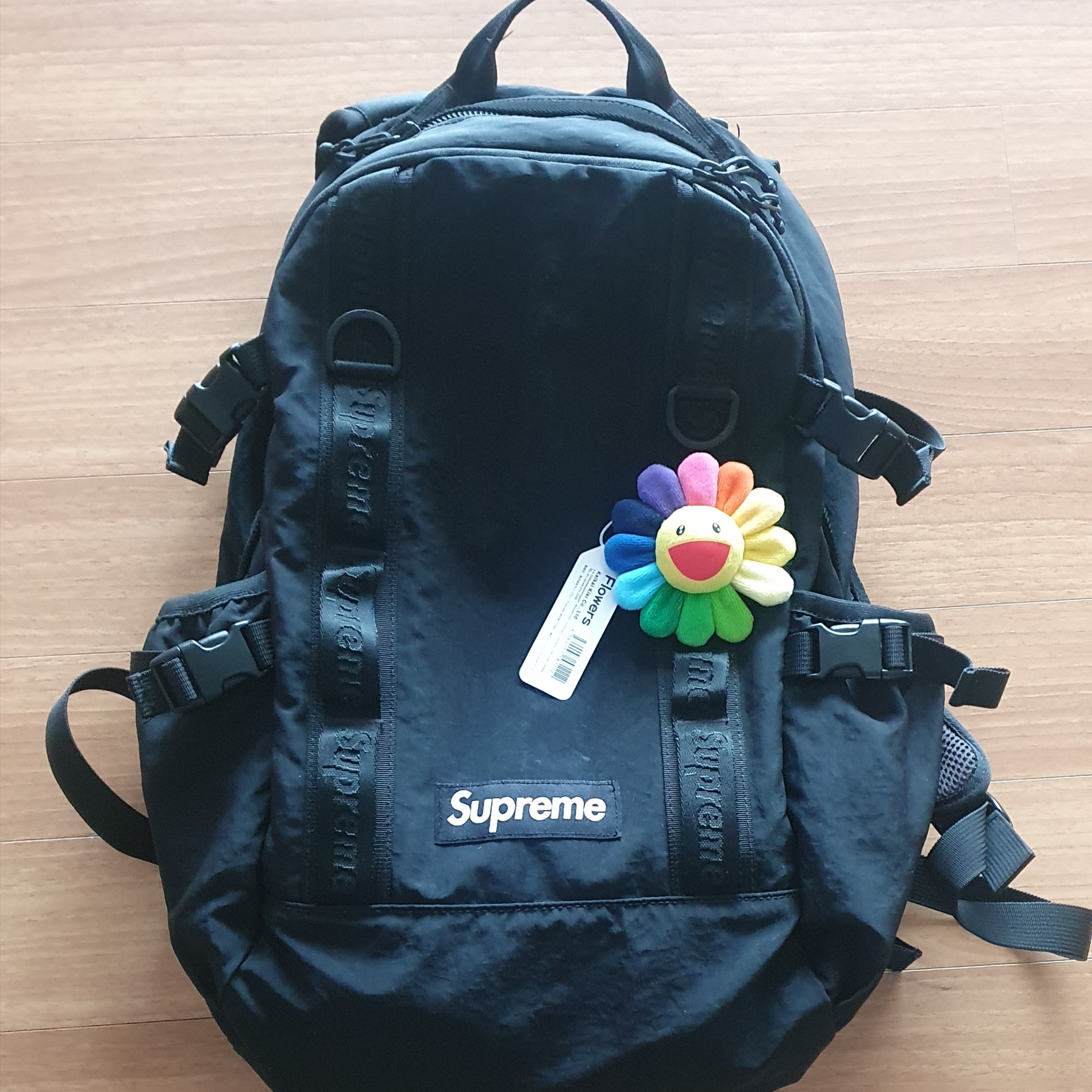 Supreme Backpack Black - 20FW 착용 스타일