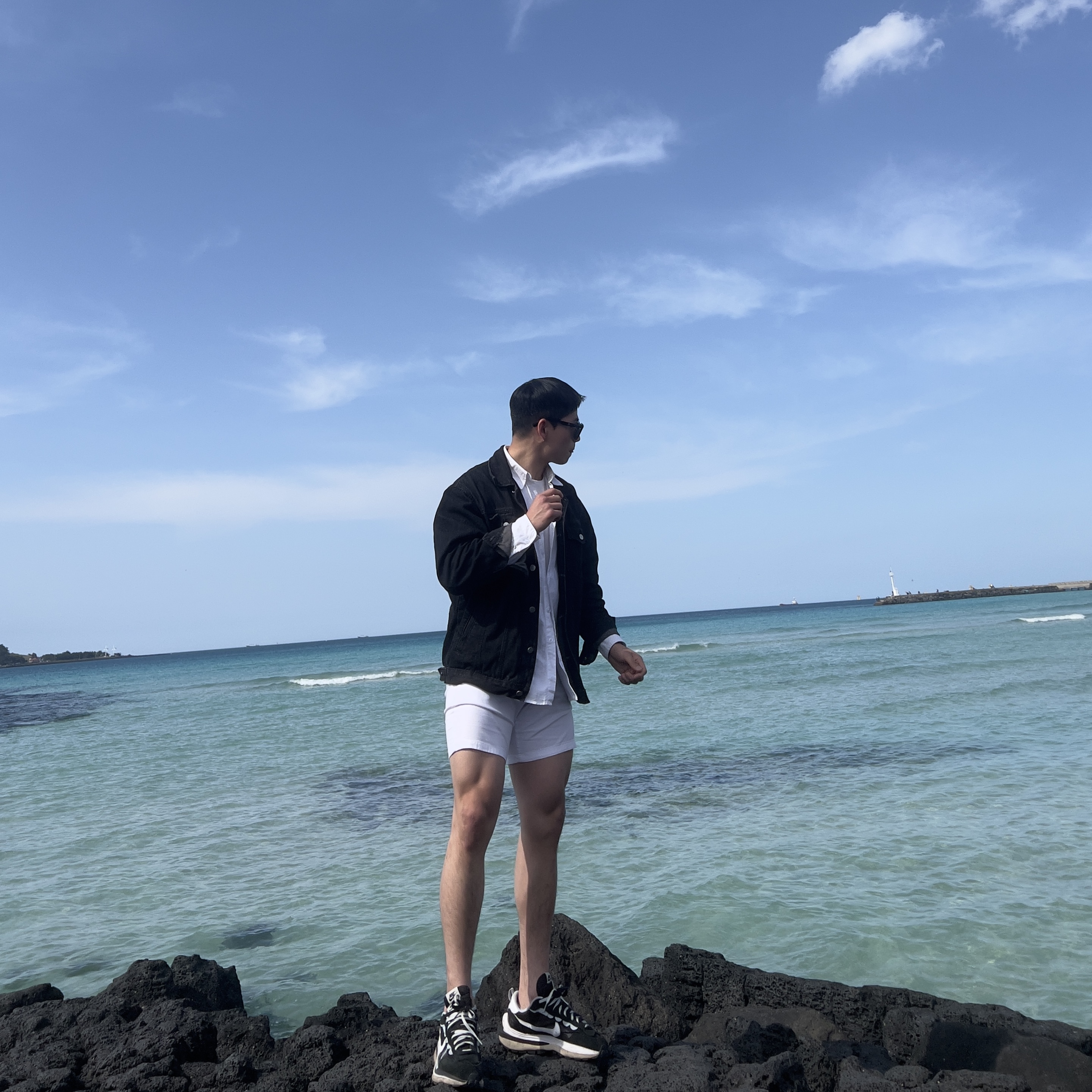 Nike x Sacai VaporWaffle Black White 착용 스타일 - 2