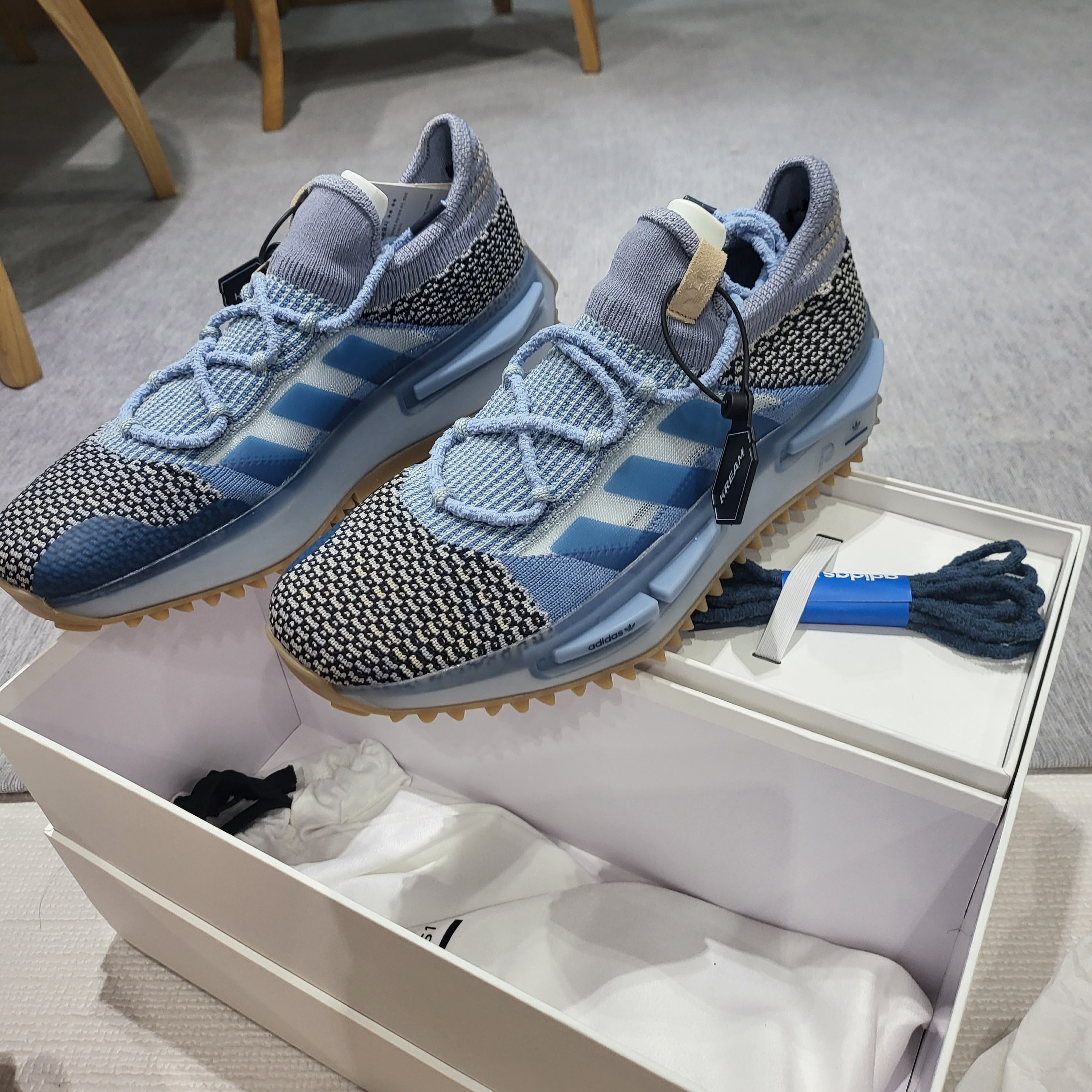 Adidas x Philllllthy NMD S1 Ambient Sky Crew Navy 착용 스타일