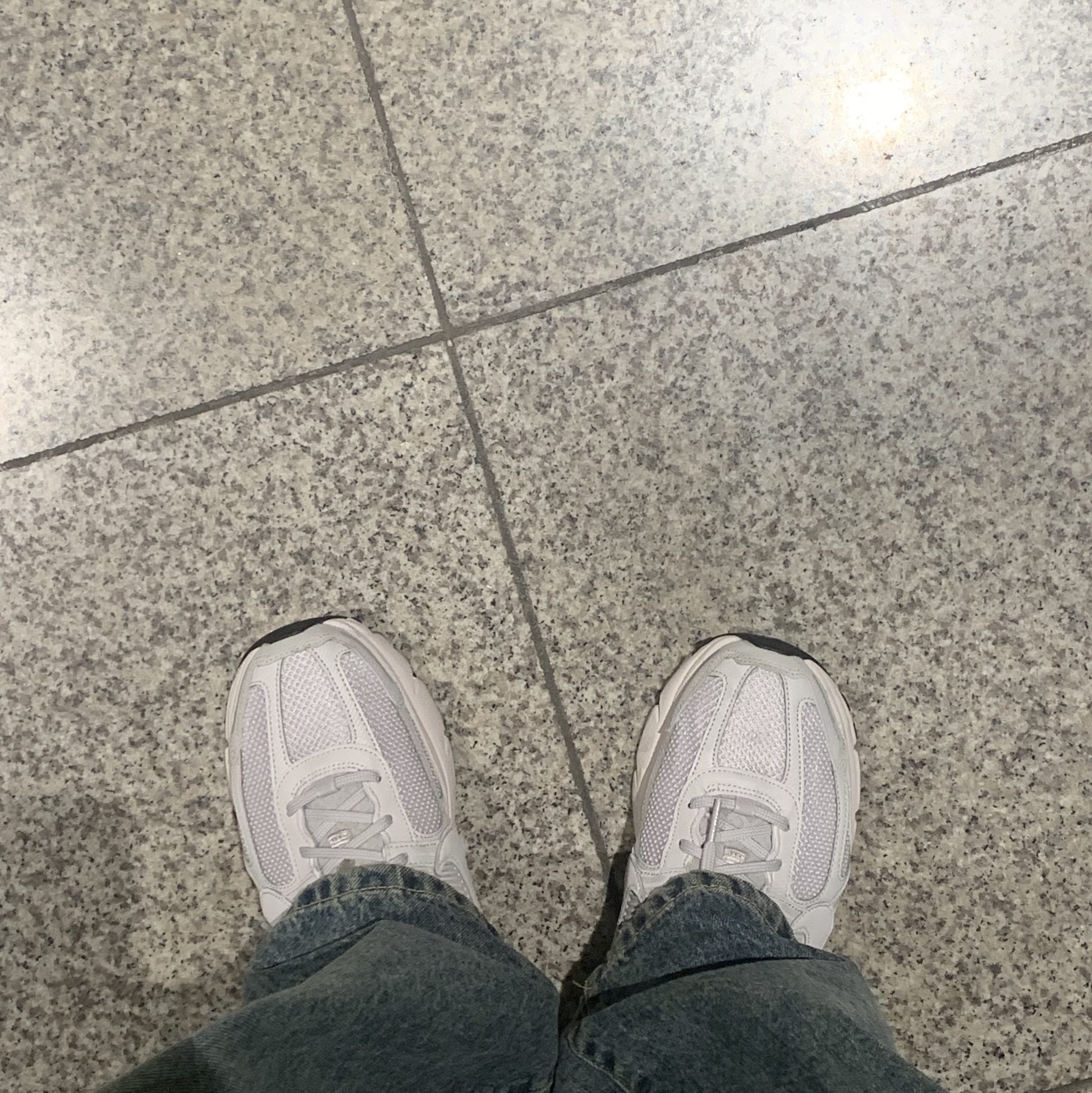 Nike Zoom Vomero 5 SP Vast Grey 2023 착용 스타일