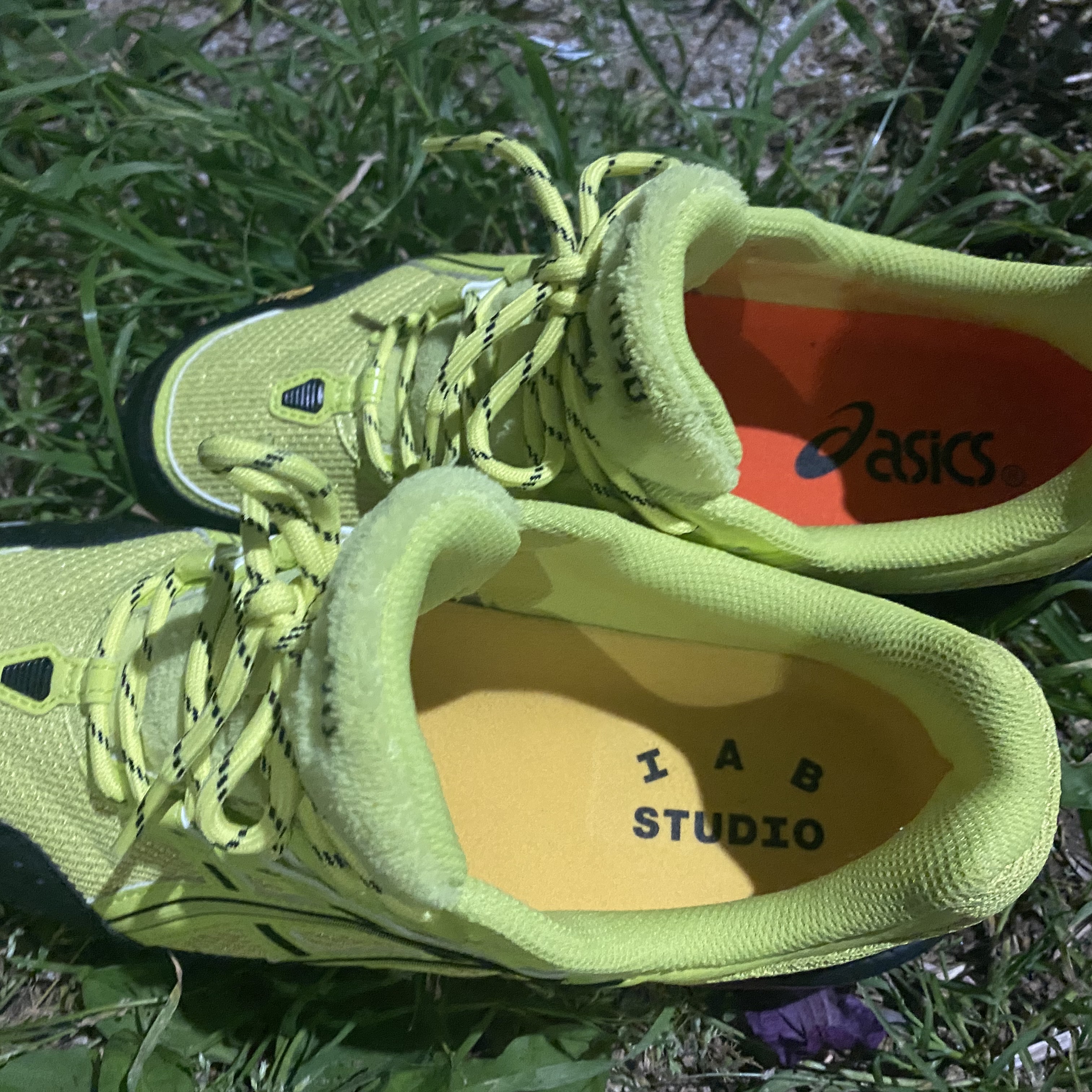 Asics x IAB Studio Gel-1090 Lime 착용 스타일 - 2