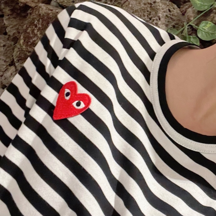 (W) Play Comme des Garcons Striped LS T-Shirt Black White 착용 스타일