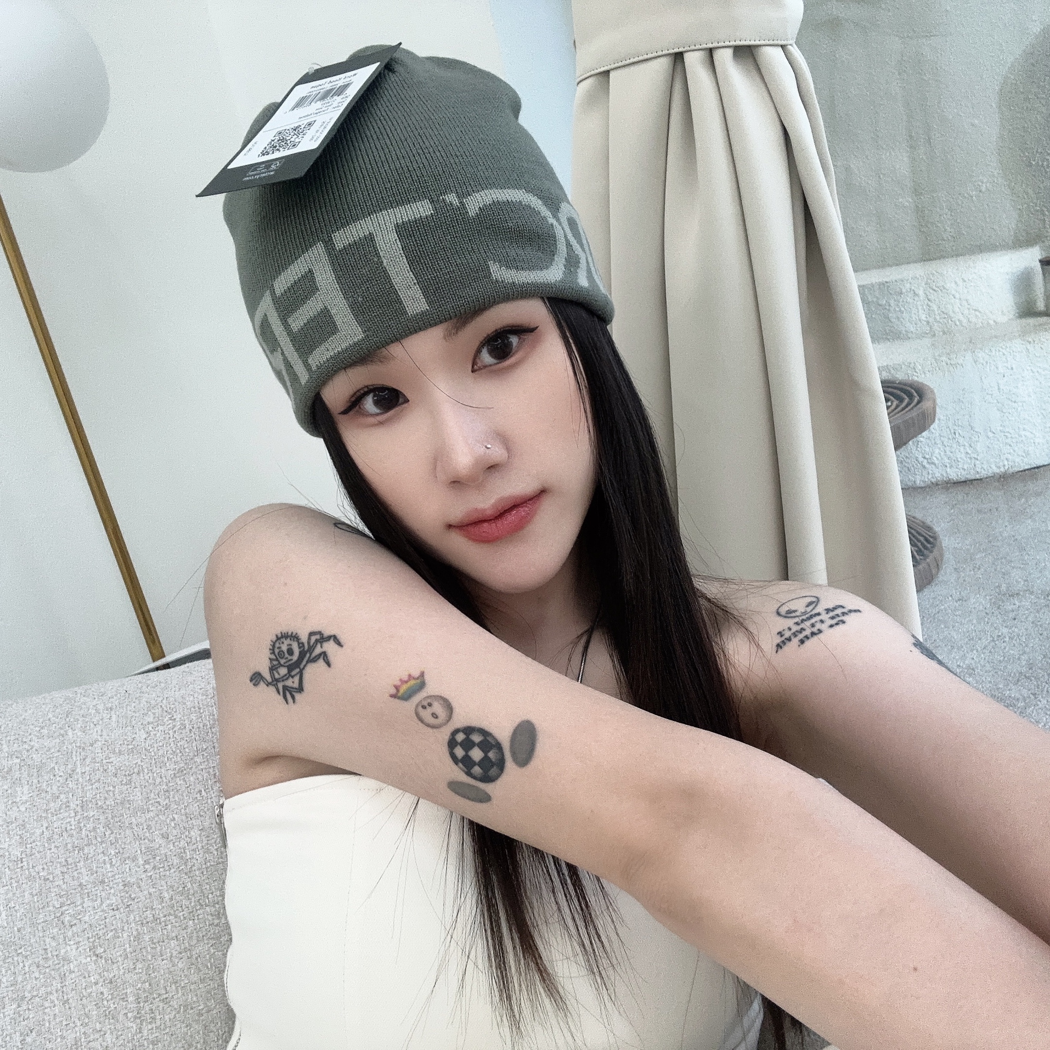 아크테릭스 월드 헤드 토크 포리지 해비타트 착용 스타일 - 3
