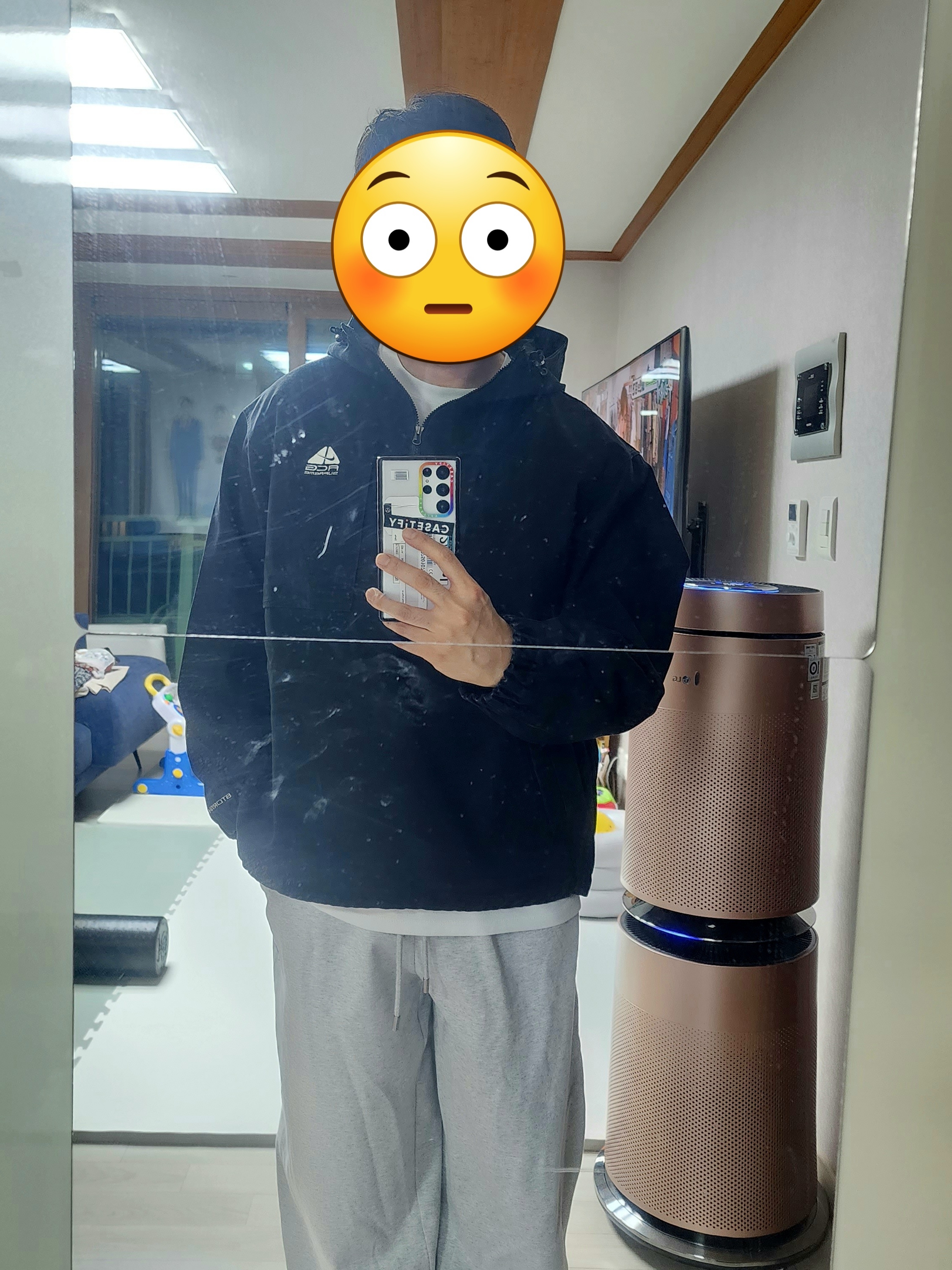 Supreme x Nike ACG Denim Pullover Black - 22FW, Zara x Ader Error Jogger Pants Grey 착용 스타일