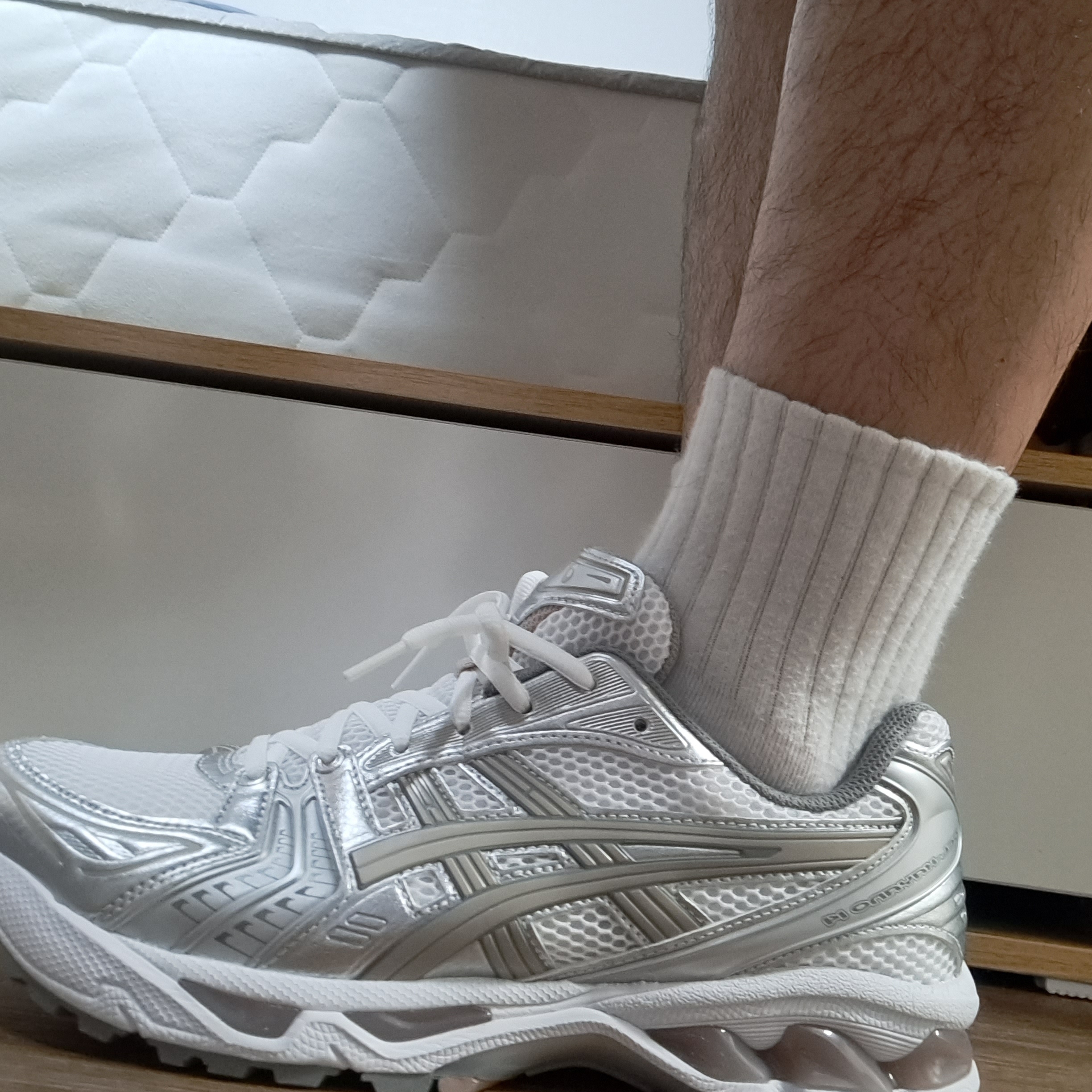 (W) Asics Gel-Kayano 14 White Moonrock 착용 스타일