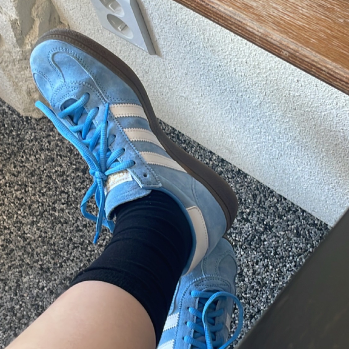 Adidas Spezial Handball Light Blue 착용 스타일 - 1