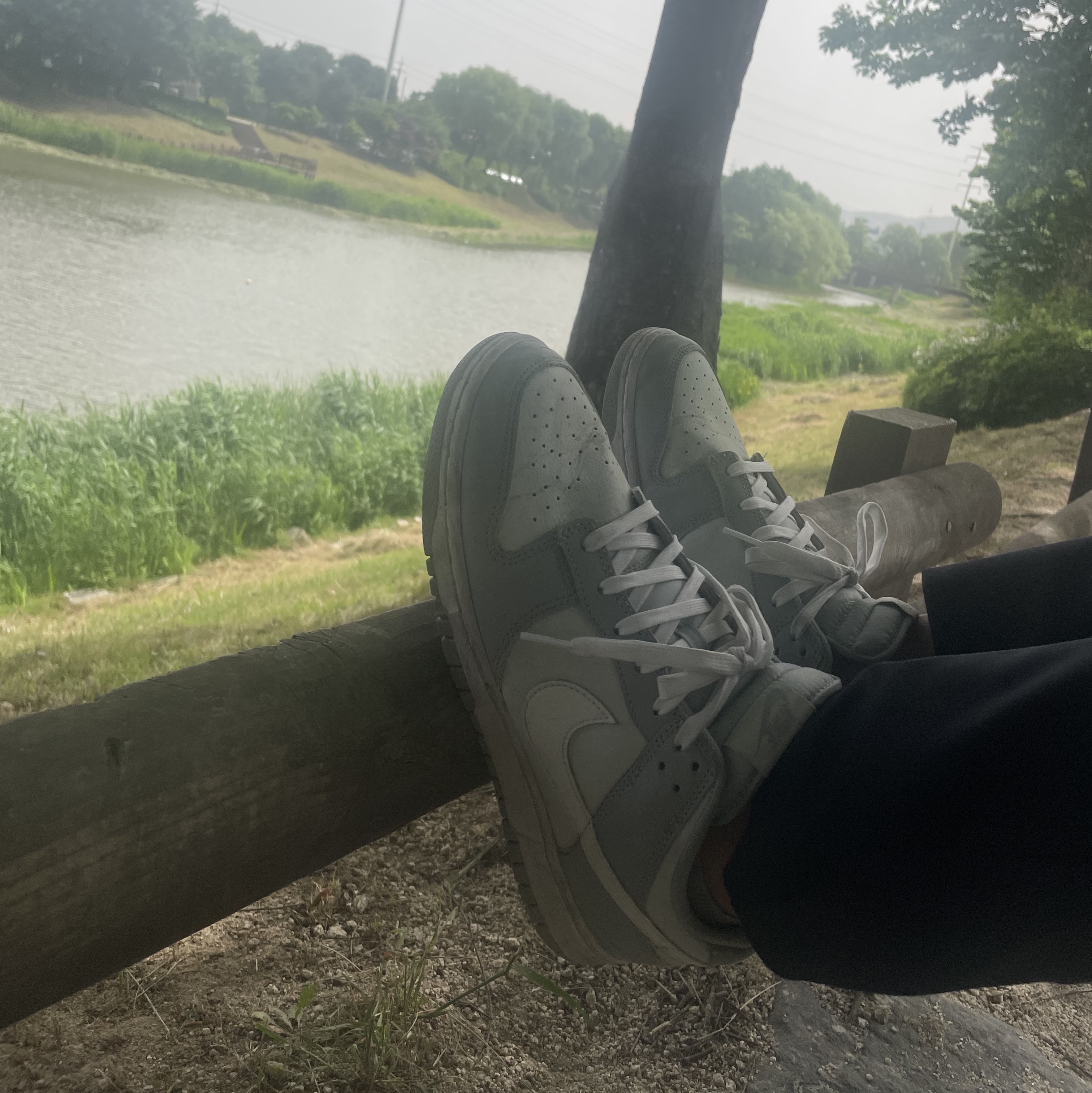 Nike Dunk Low Retro Wolf Grey 착용 스타일