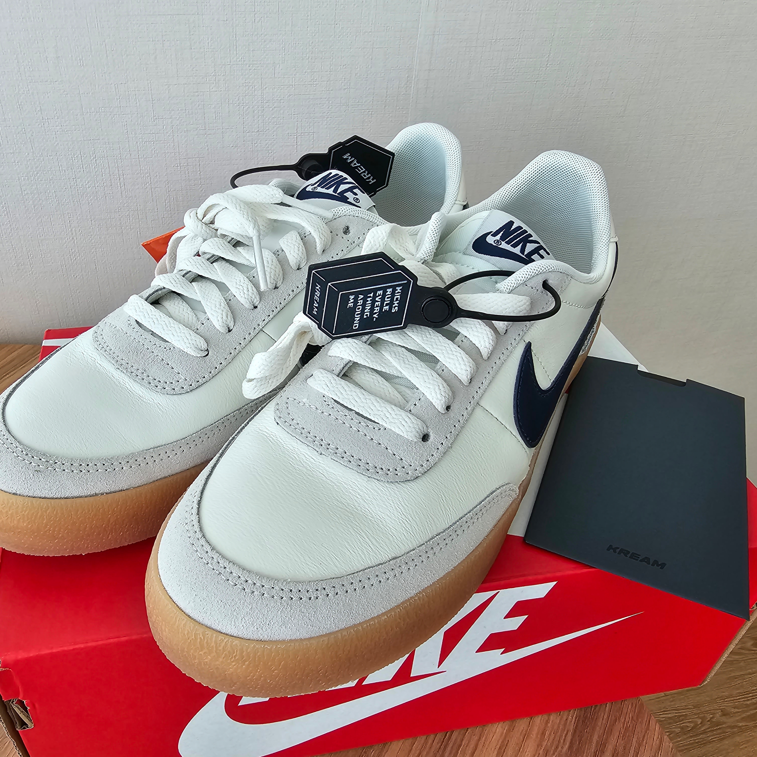Nike x J.Crew Killshot 2 Sail Midnight Navy 착용 스타일