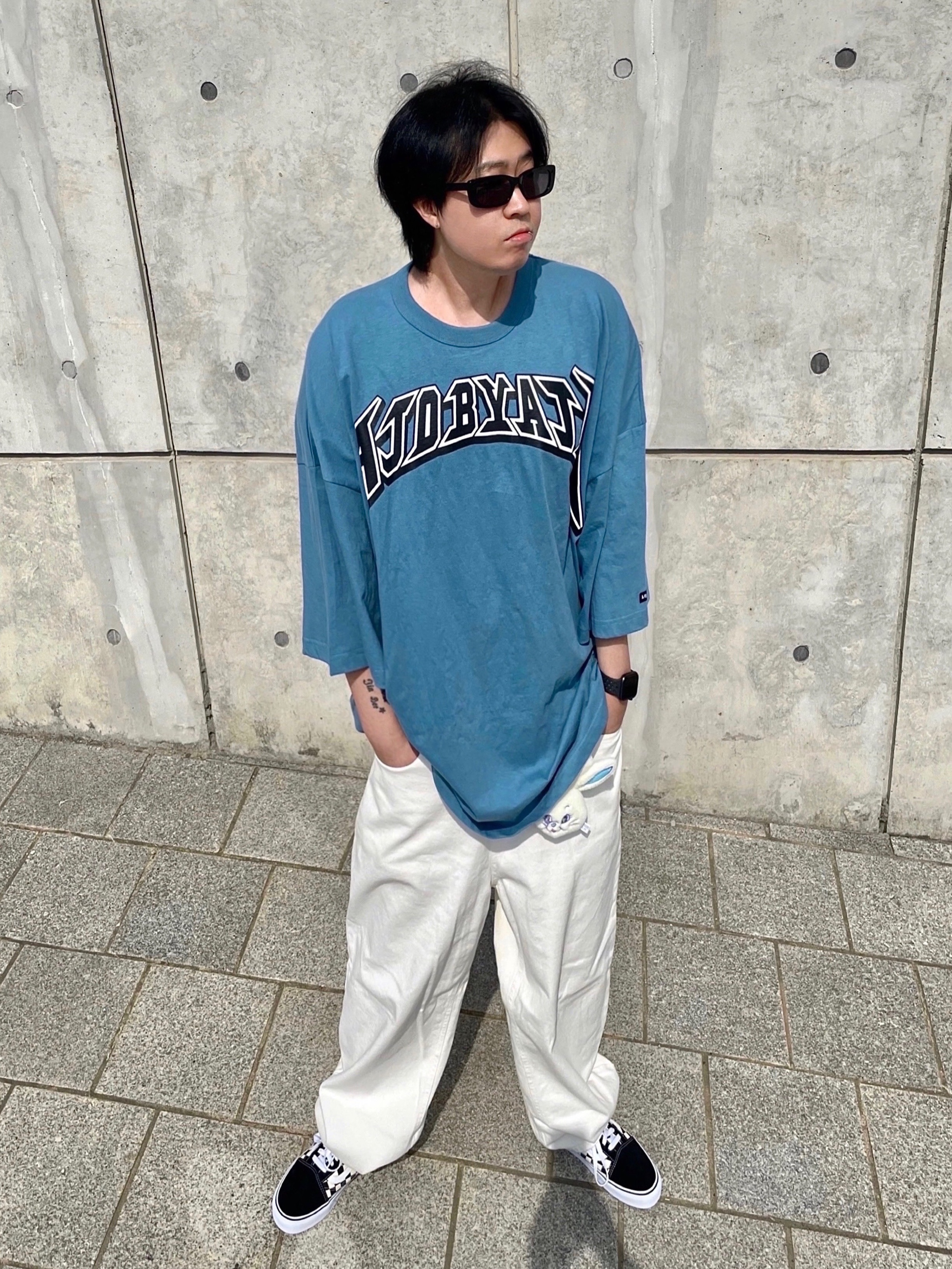 Vans Old Skool Primary Check Black White, Apple Watch Nike SE 44mm GPS Space Gray Aluminum Case with Nike Sport Band Anthracite Black (Korean Ver.) 착용 스타일 - 1
