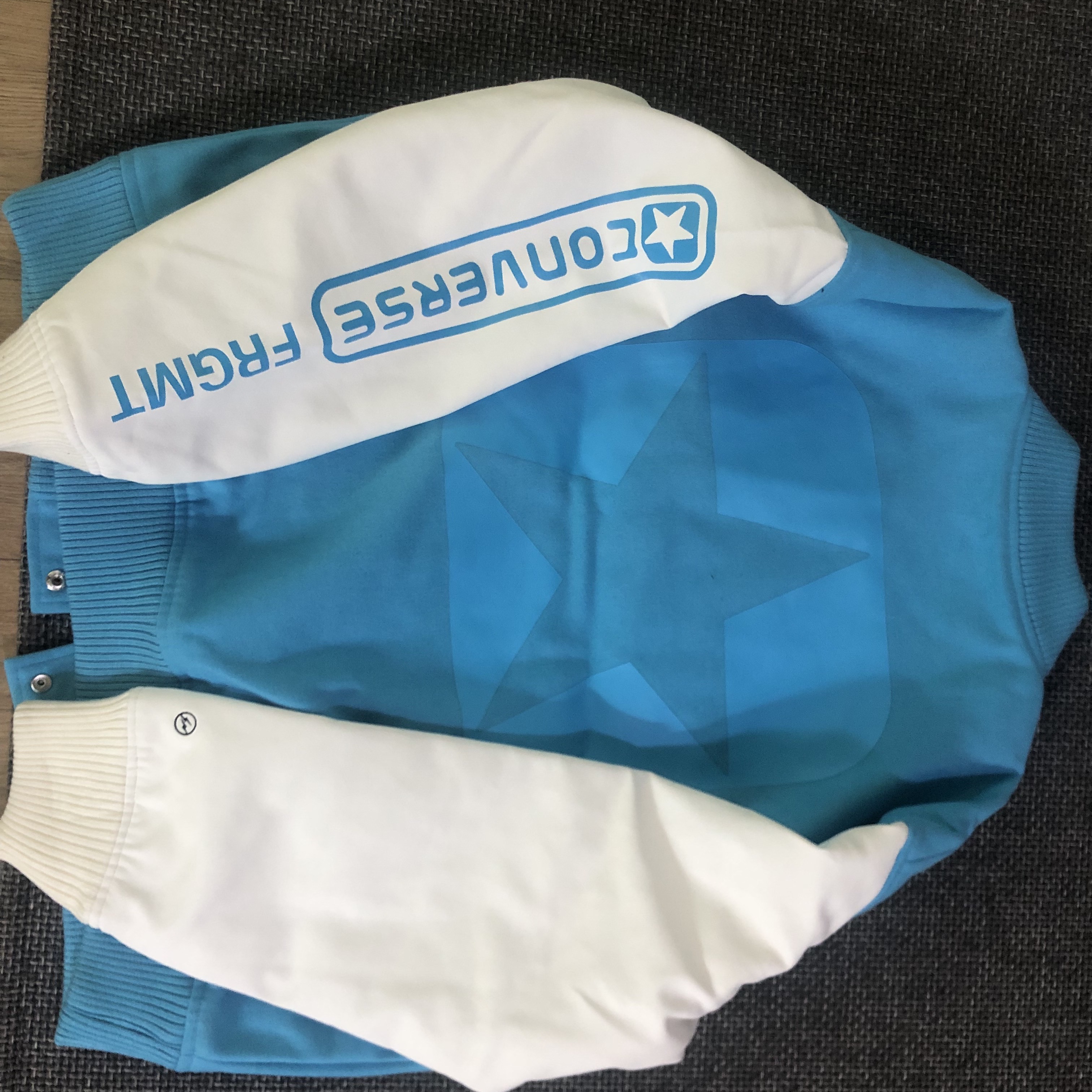 Converse x Fragment Varsity Jacket Aquarius 착용 스타일 - 2