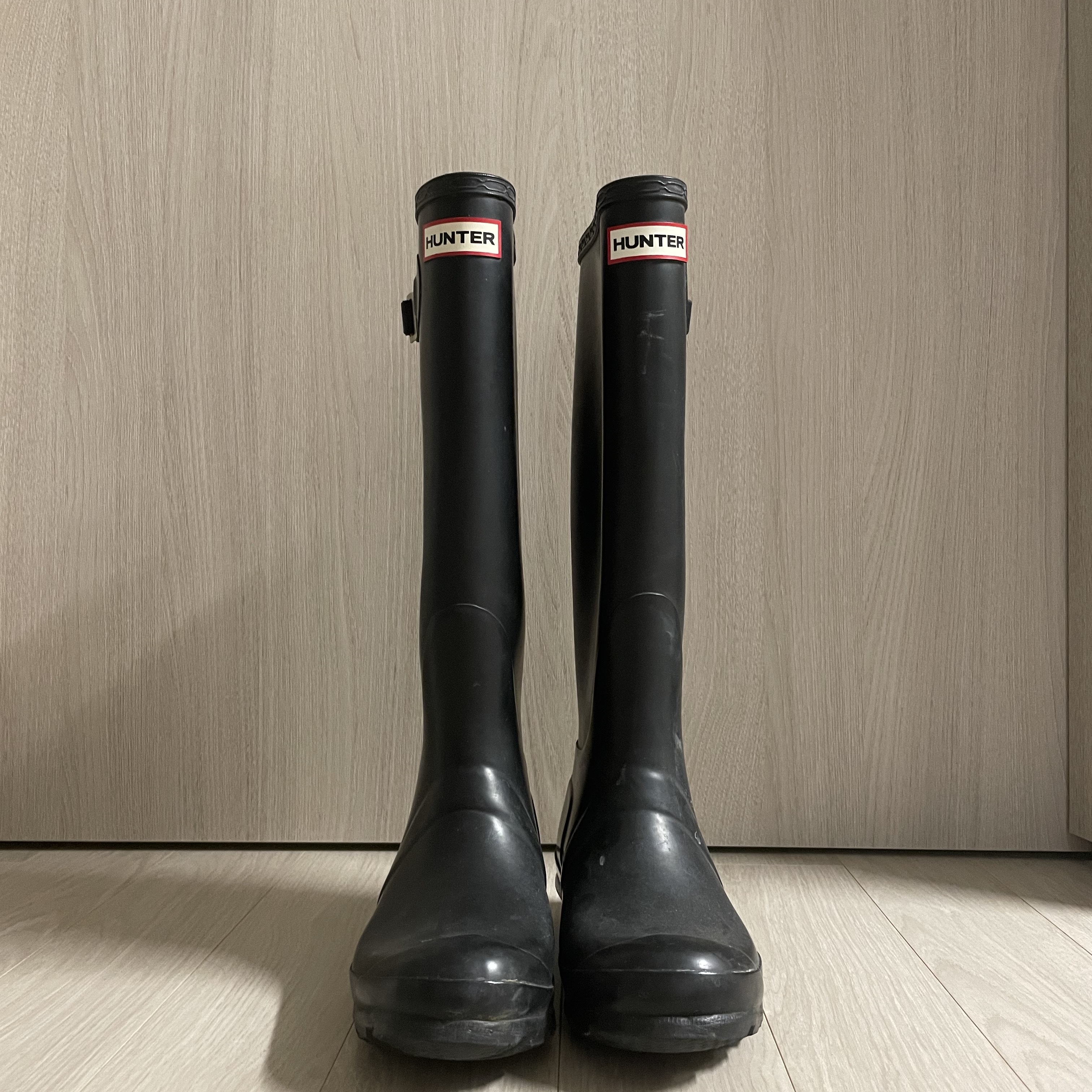 (W) Hunter Original Tall Rain Boots Black 착용 스타일