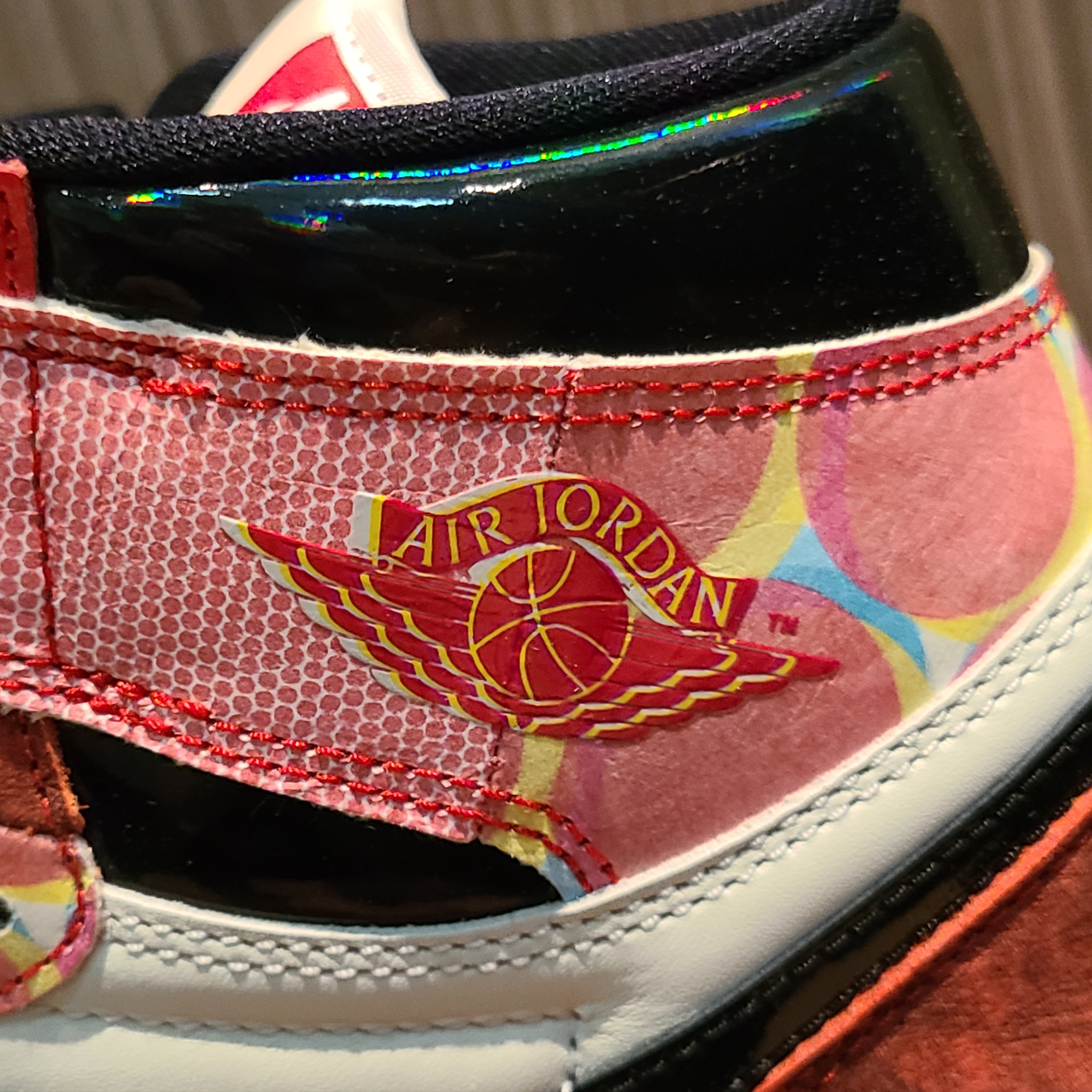 Jordan 1 Retro High Spider-Man Next Chapter 착용 스타일 - 3