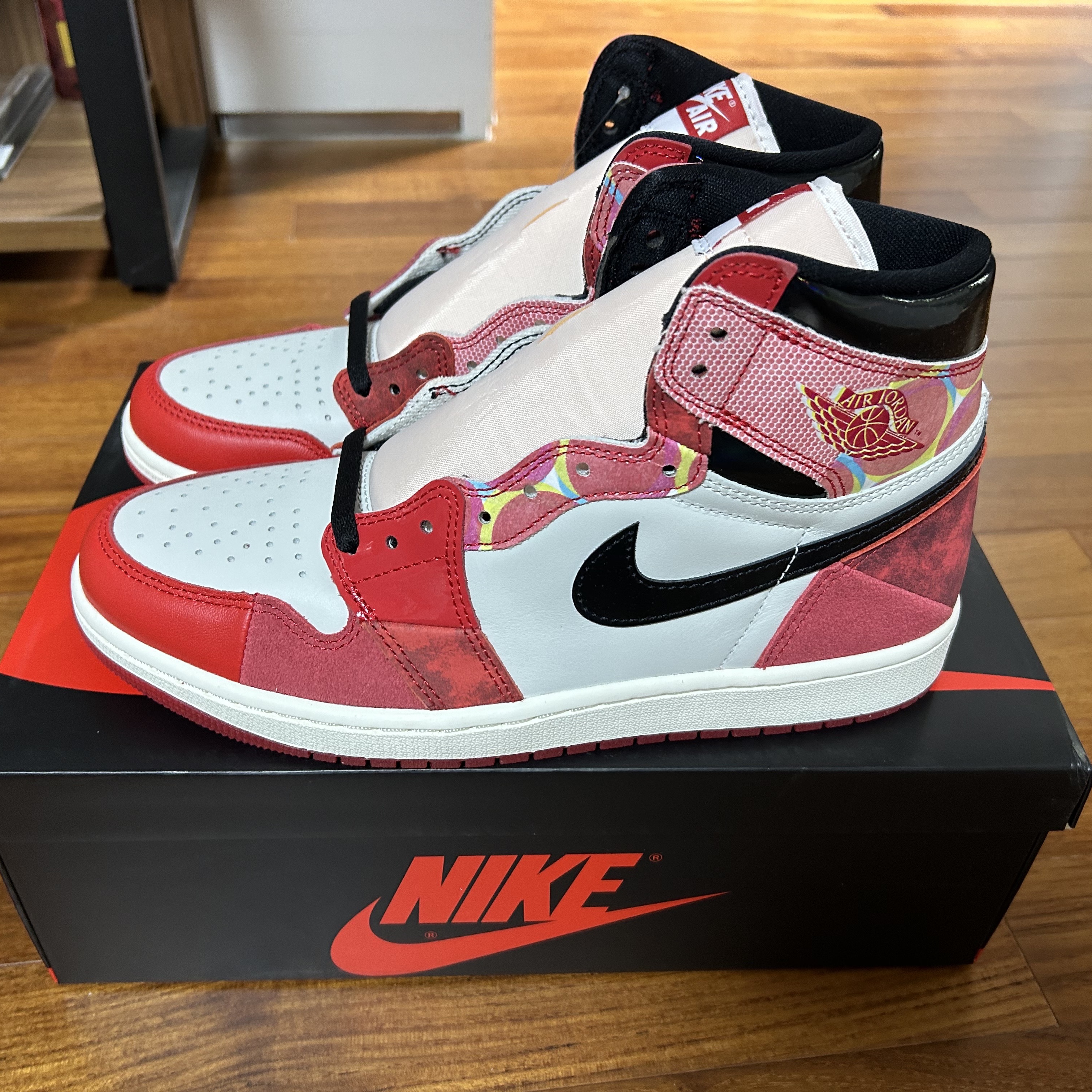 Jordan 1 Retro High Spider-Man Next Chapter 착용 스타일