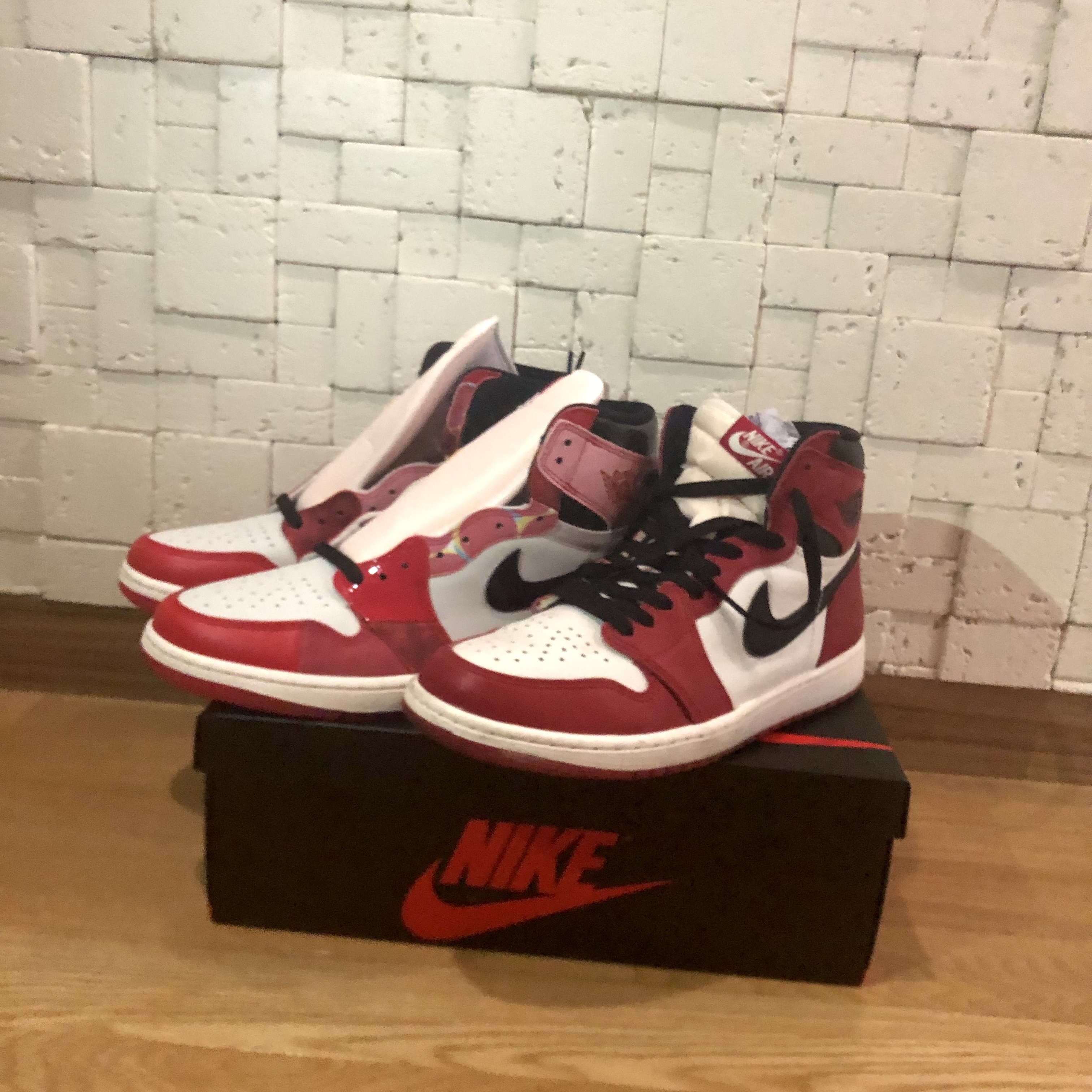 Jordan 1 Retro High Spider-Man Next Chapter, Jordan 1 Retro High OG Chicago 2022 착용 스타일 - 3
