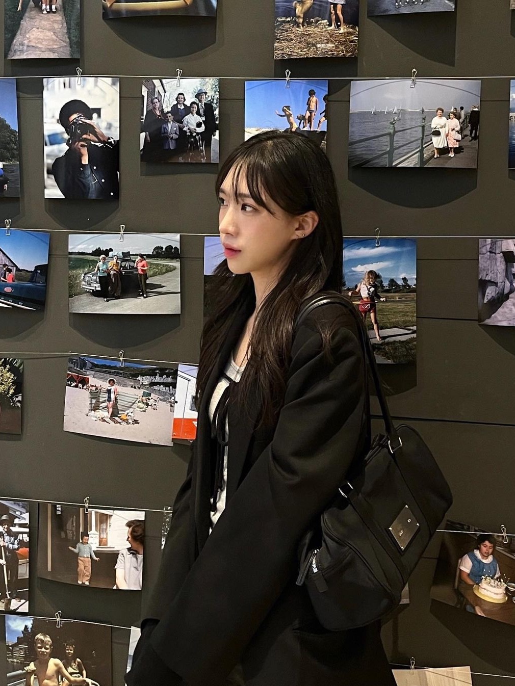 Matin Kim Sporty Tote Bag Black, Matin Kim Sporty Tote Bag Navy 착용 스타일