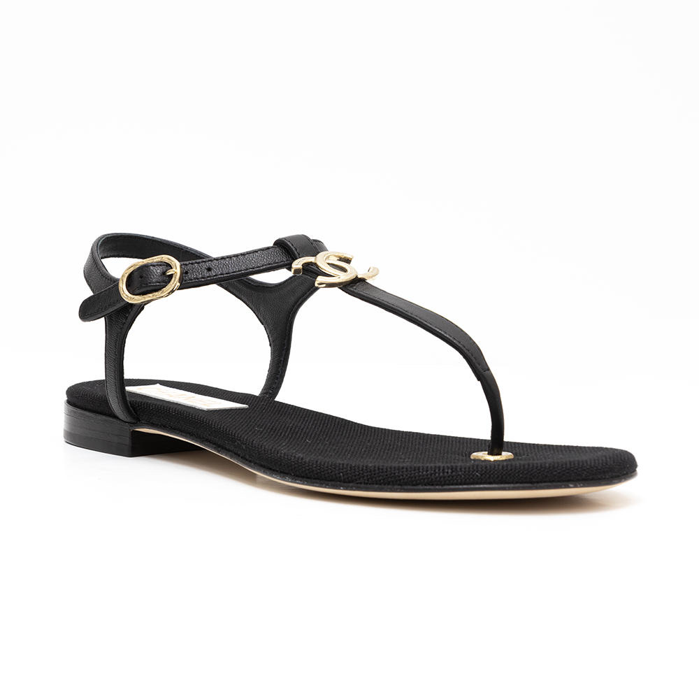 (W) Chanel Sandals Lambskin Metal & Black 착용 스타일 - 5