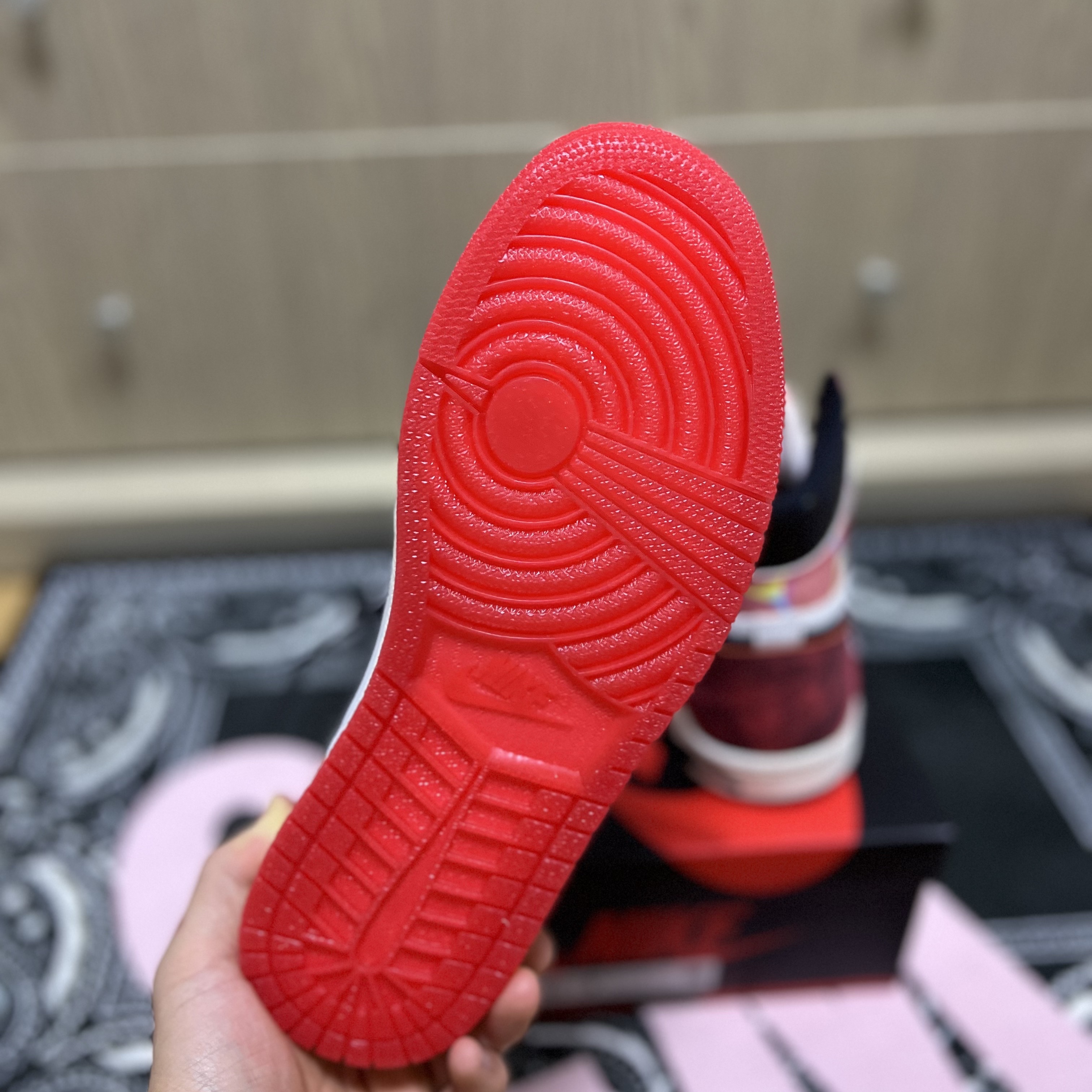 Jordan 1 Retro High Spider-Man Next Chapter 착용 스타일 - 4