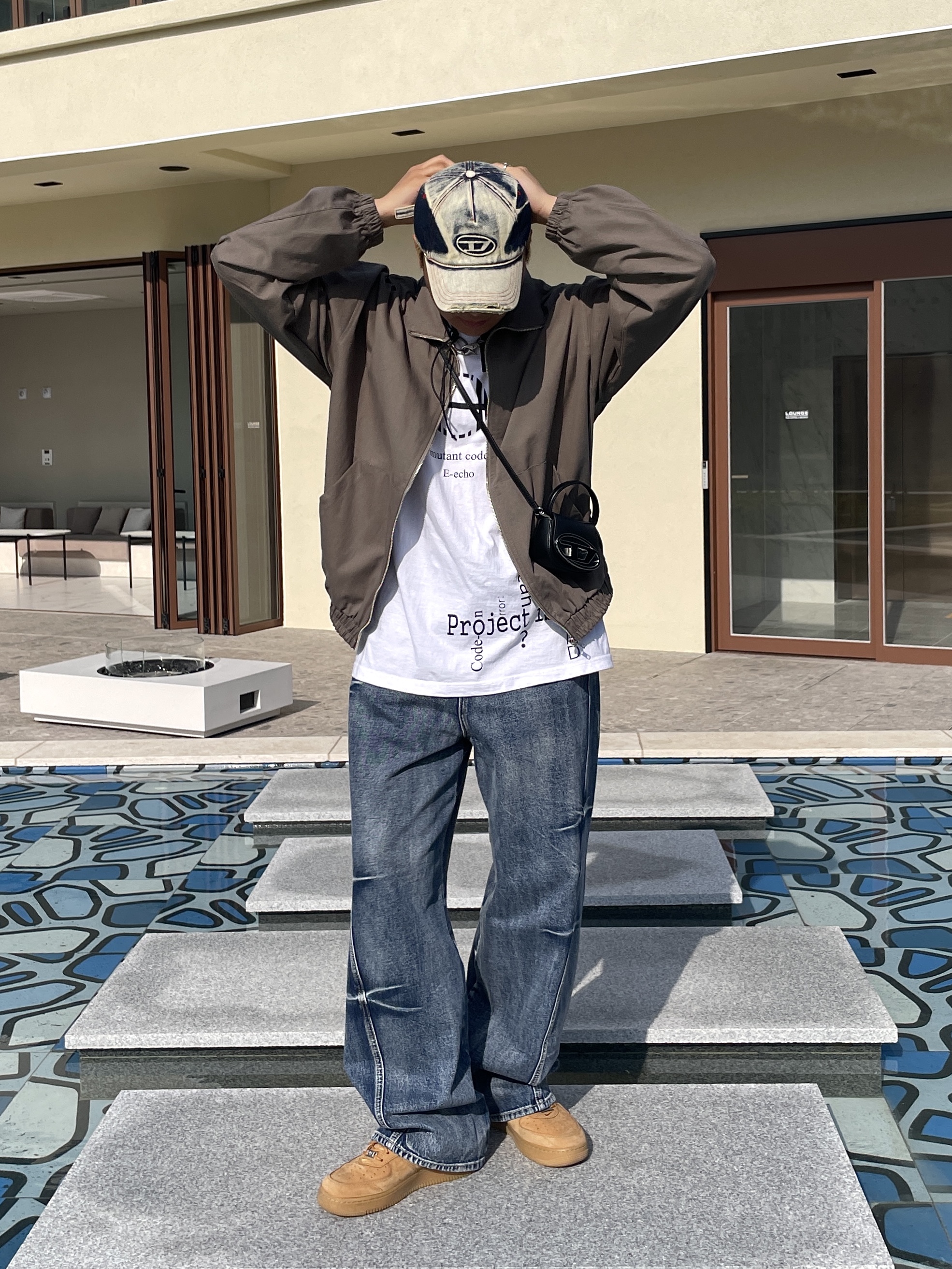 Diesel 1DR Mini Bag Plaque Black, Diesel C-Seymon Treated Denim Baseball Cap Blue White 착용 스타일 - 2