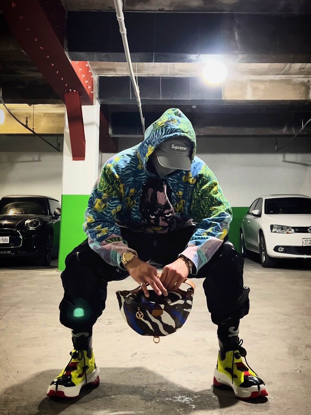 Supreme Washed Chino Twill Camp Cap Grey - 22SS, Supreme Don’t Fuck Around T-Shirt Heather Grey - 22FW 착용 스타일 - 1