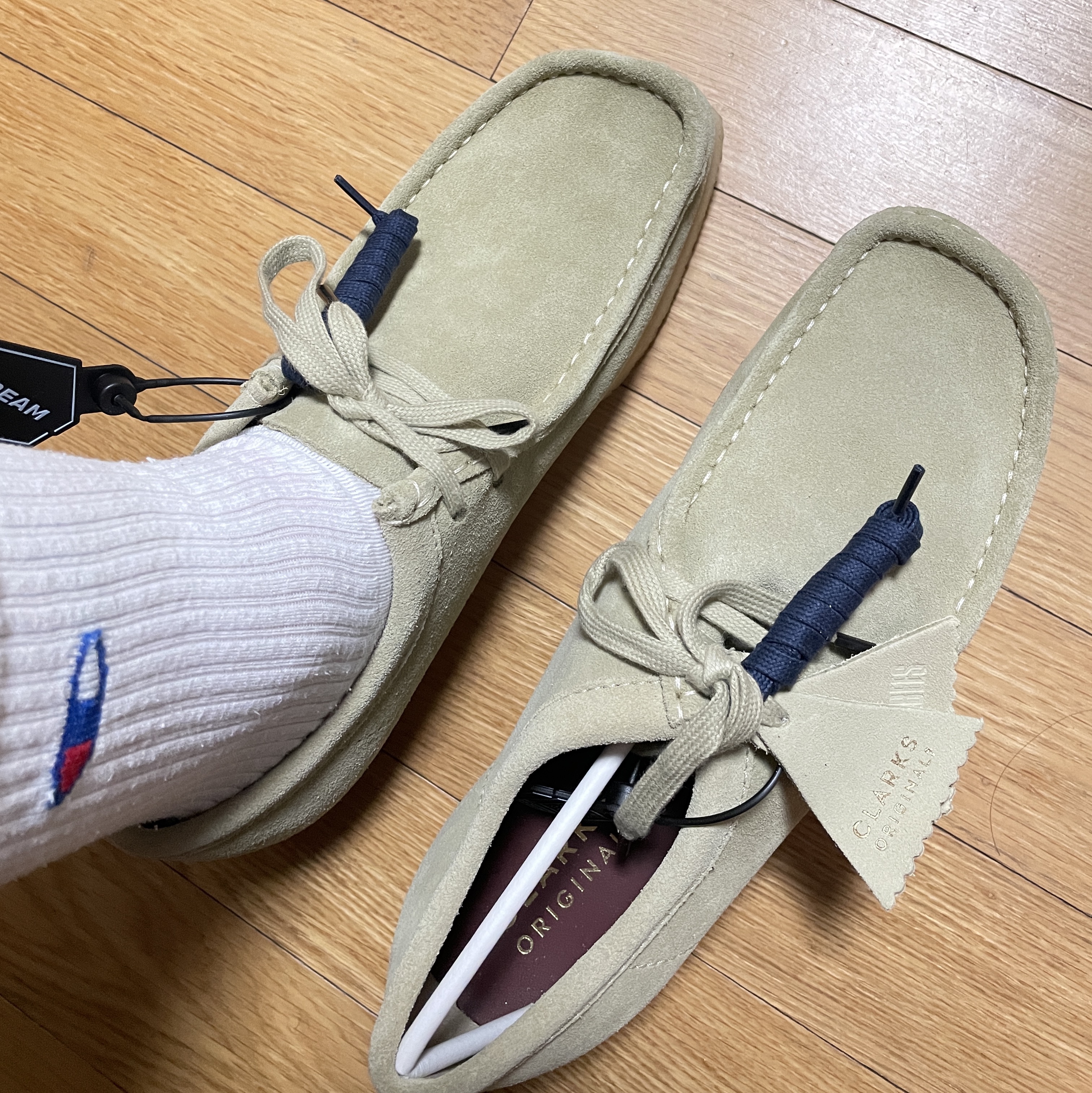 Clarks Wallabee Maple Suede 착용 스타일