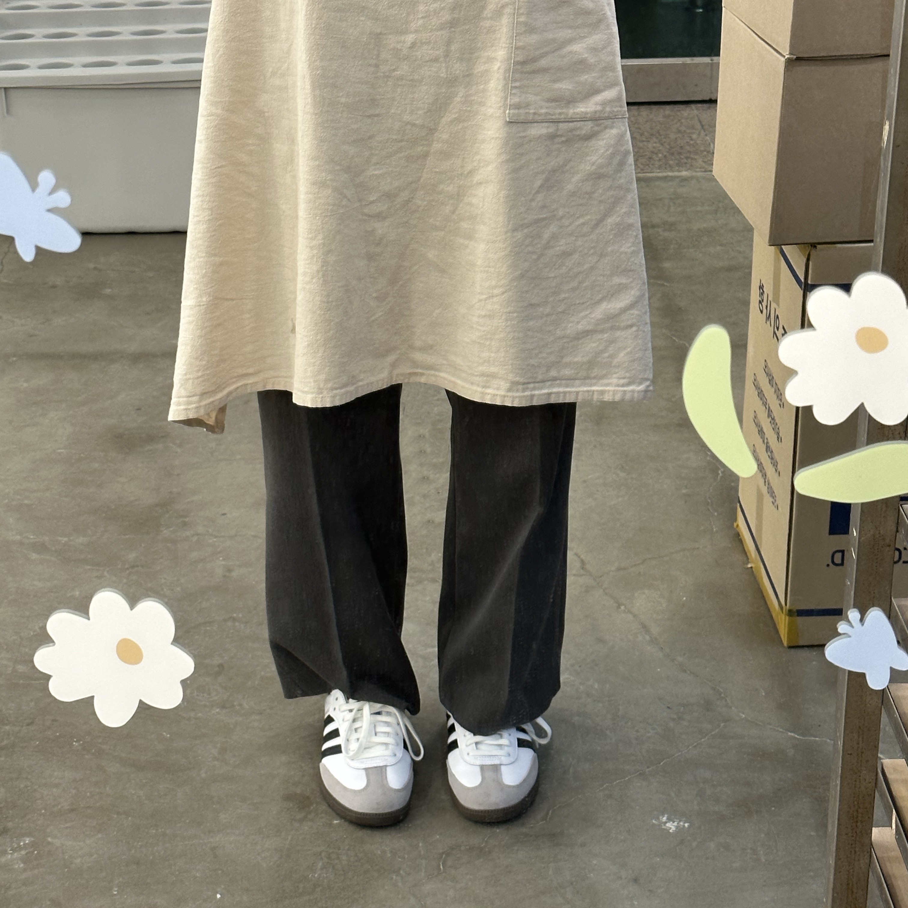 Adidas Samba OG Cloud White 착용 스타일