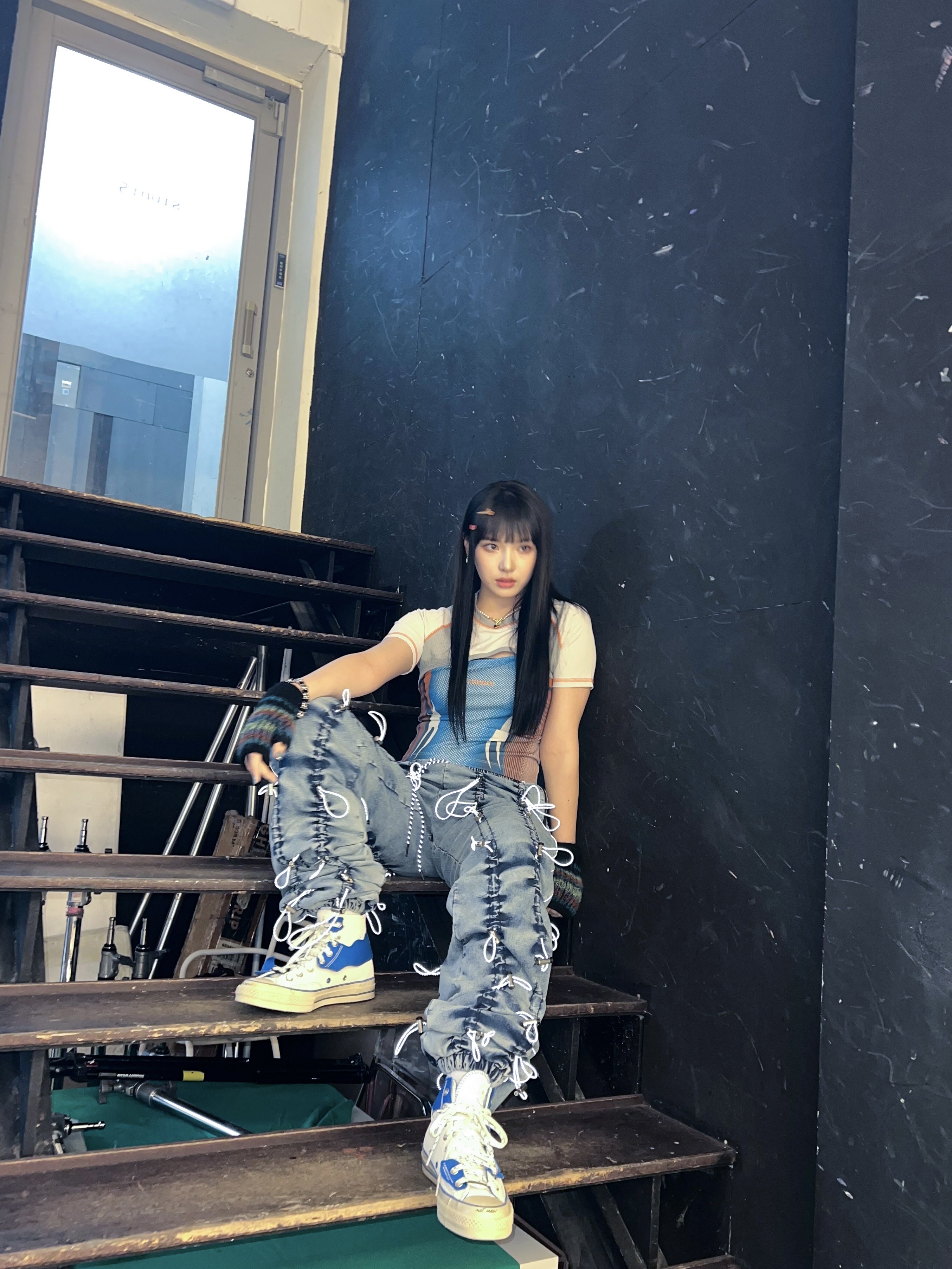 Converse x Ader Error Chuck 70 High White 착용 스타일 - 2