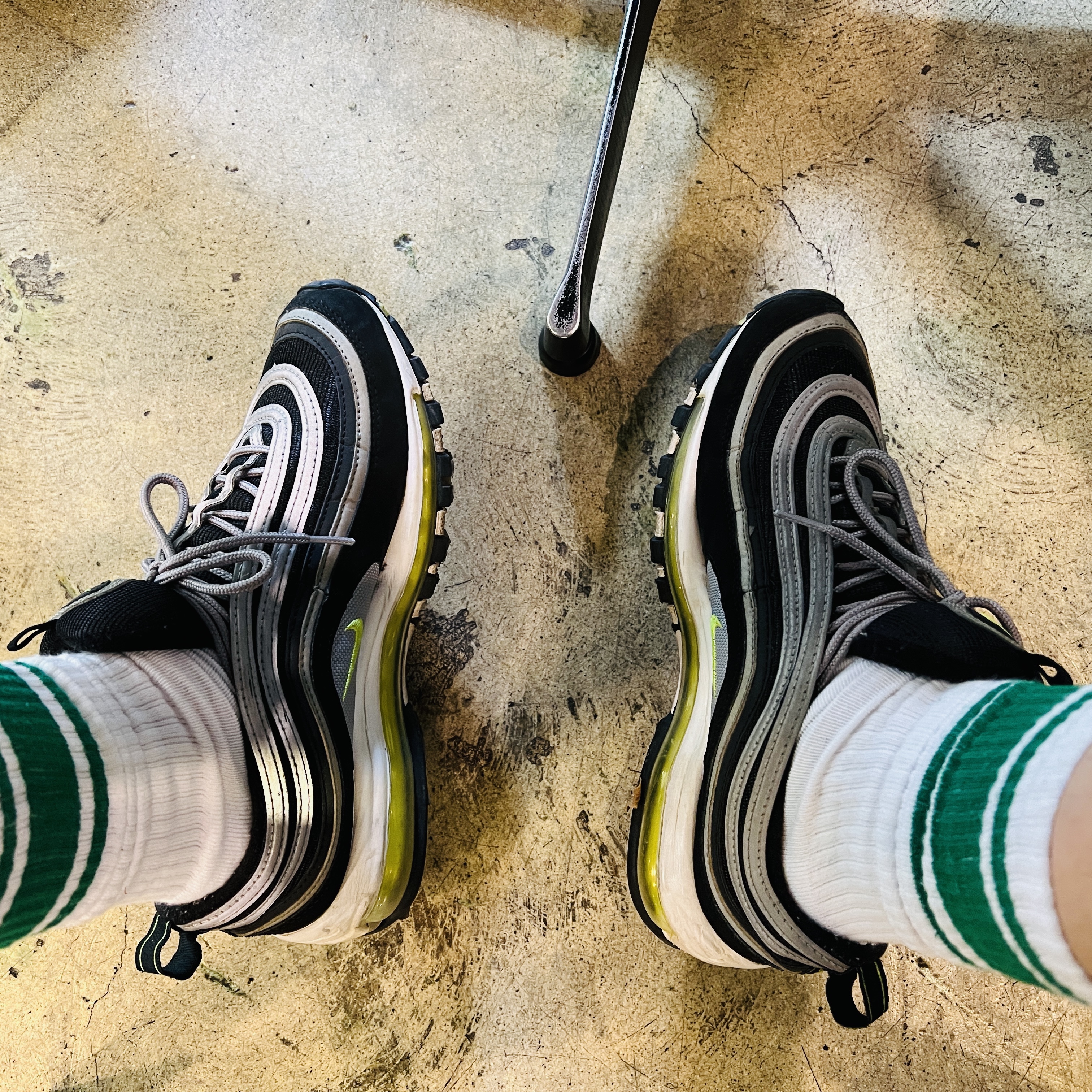 Nike Air Max 97 OG Black Volt Asia 착용 스타일