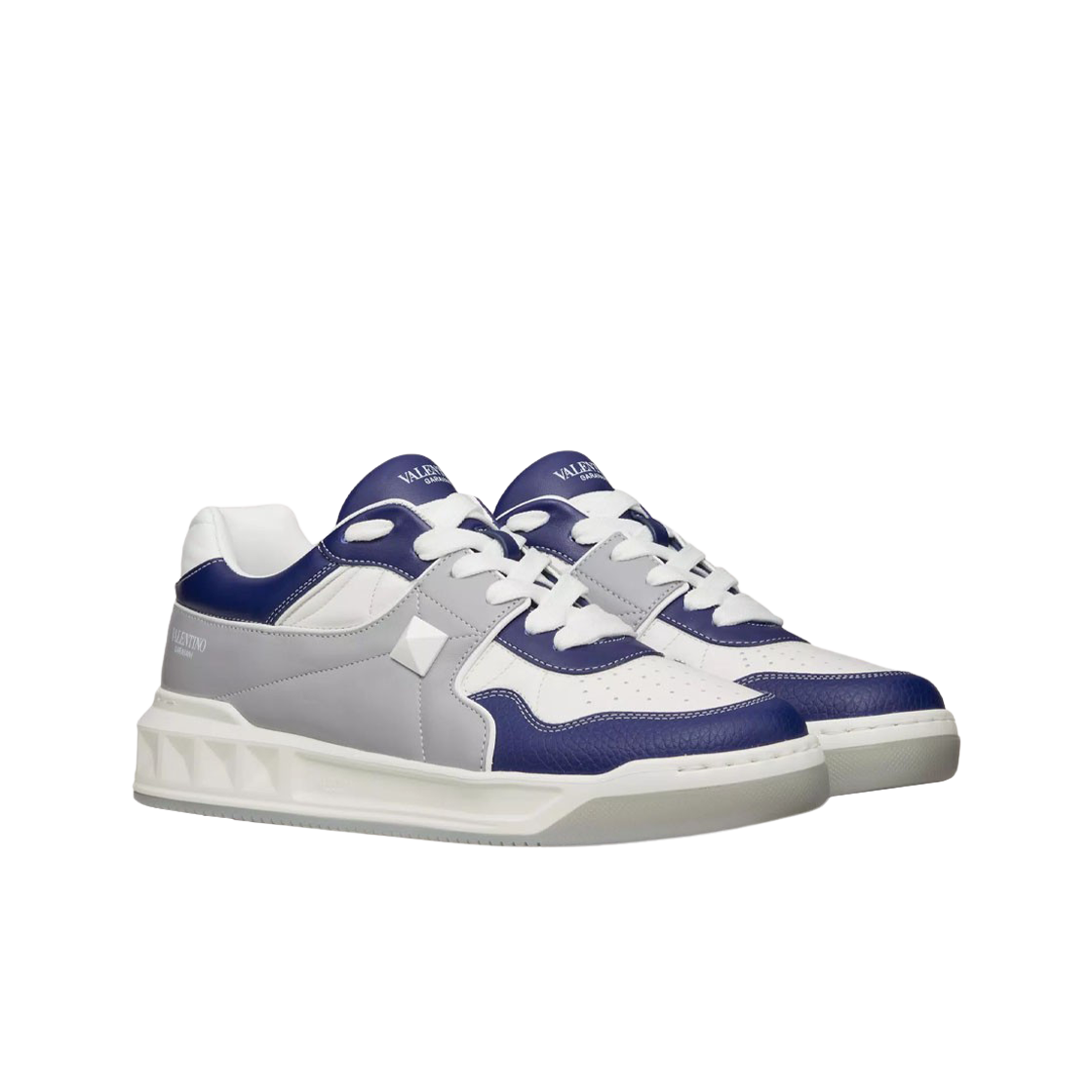 발렌티노 원 스터드 로우탑 나파 스니커즈 화이트 파스텔 그레이 블루(Valentino One Stud Low-Top Nappa Leather Sneakers White Pastel Grey Blue) - 2