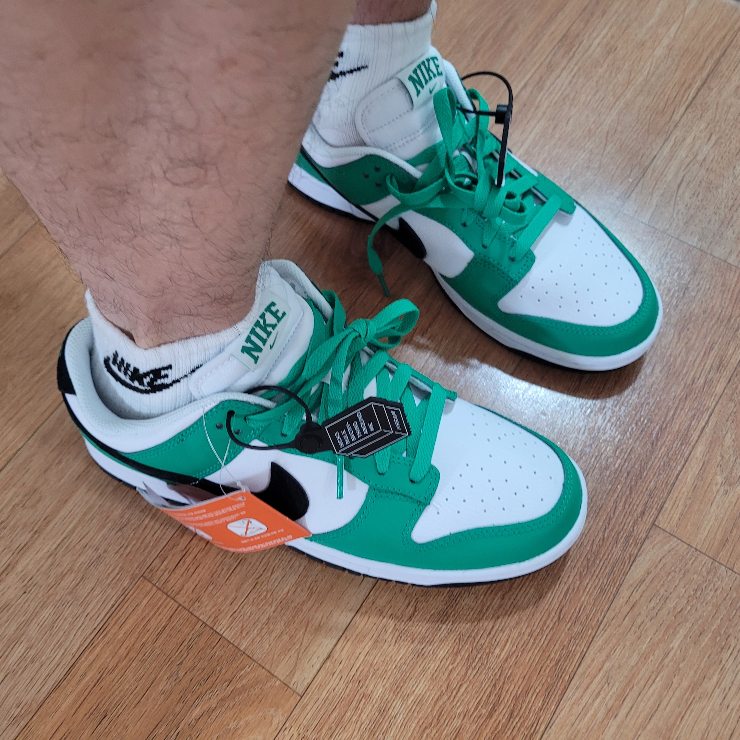 Nike Dunk Low White Green 착용 스타일 - 2
