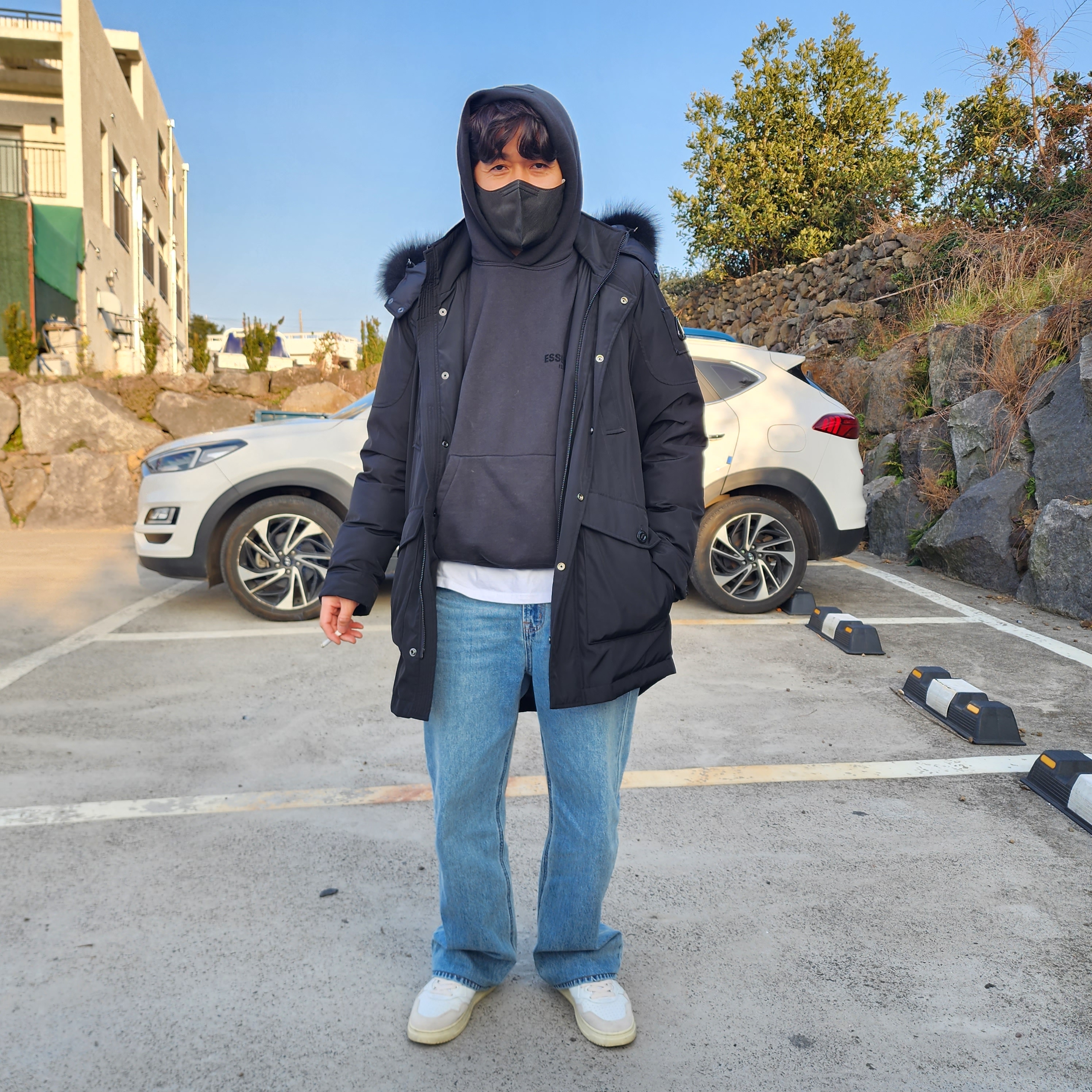 Essentials The Core Collection Hoodie Stretch Limo 착용 스타일