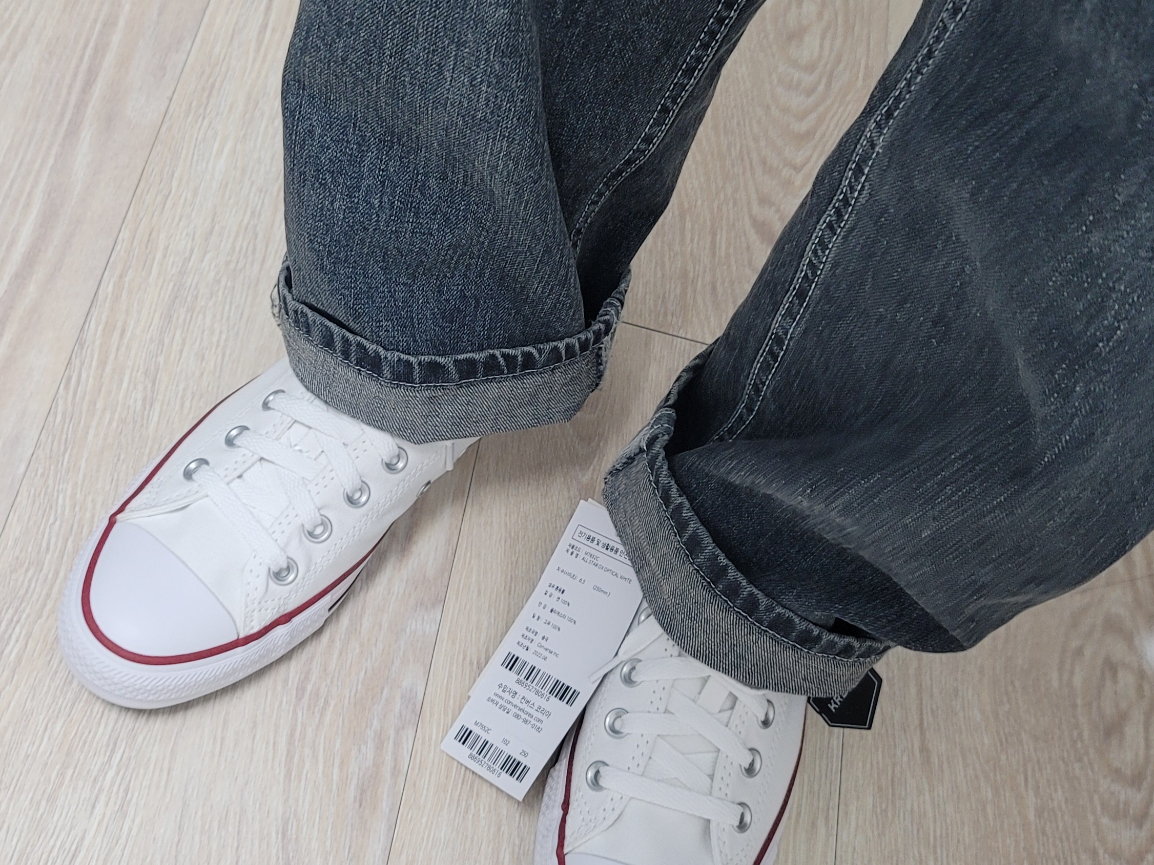 Converse Chuck Taylor All Star Ox Optical White 착용 스타일 - 1