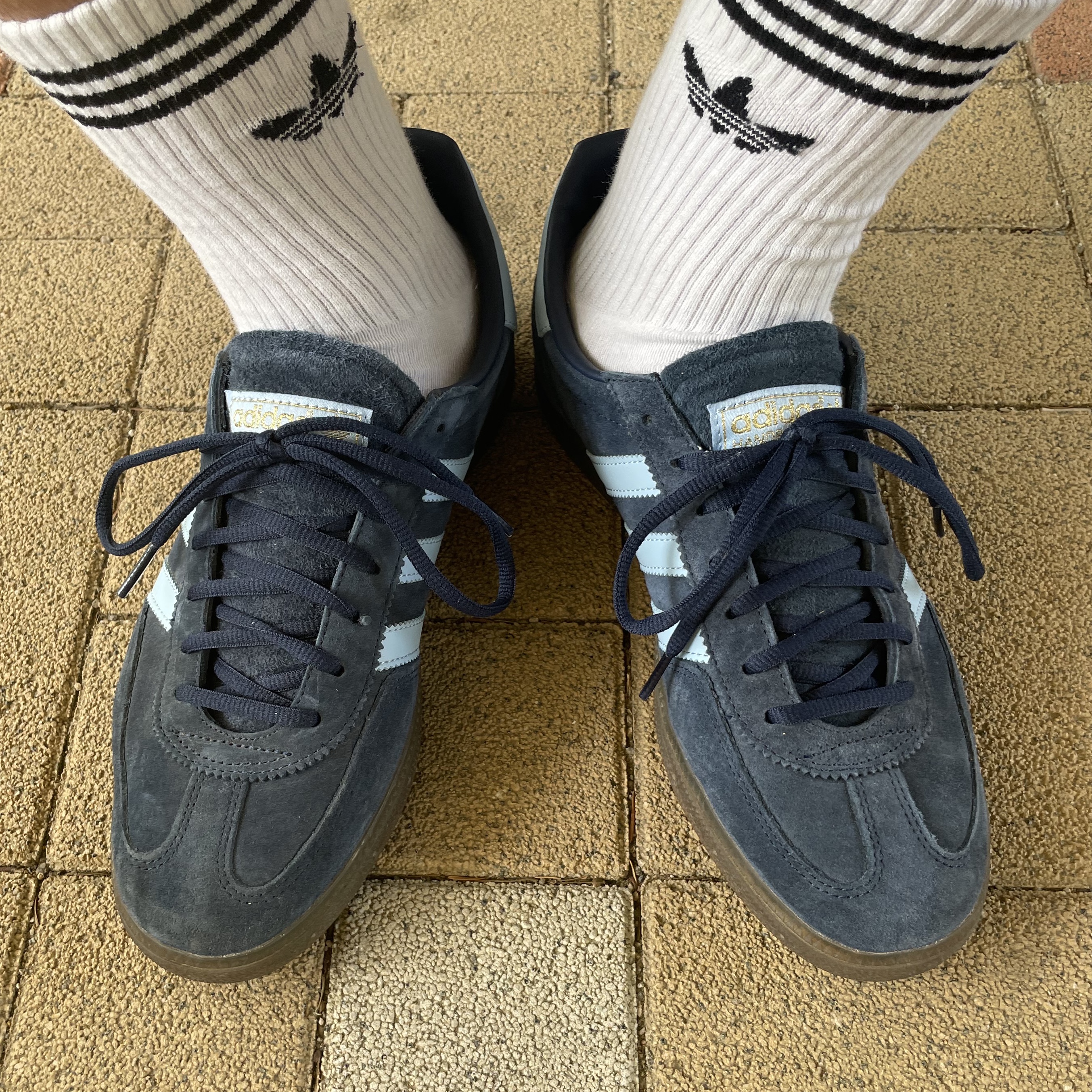 Adidas Spezial Handball Collegiate Navy 착용 스타일