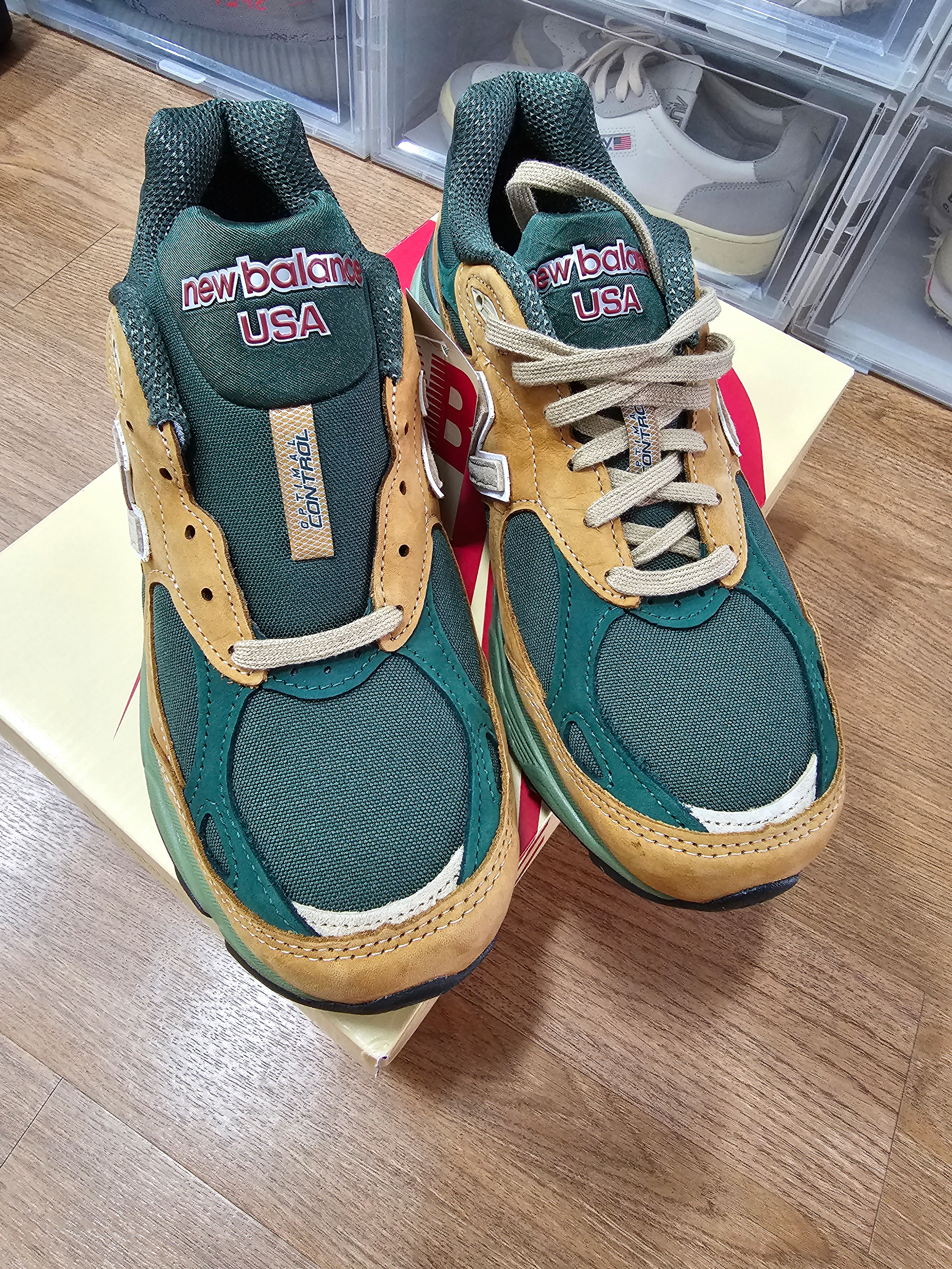 뉴발란스 990v3 메이드 인 USA 탄 그린 착용 스타일 - 2