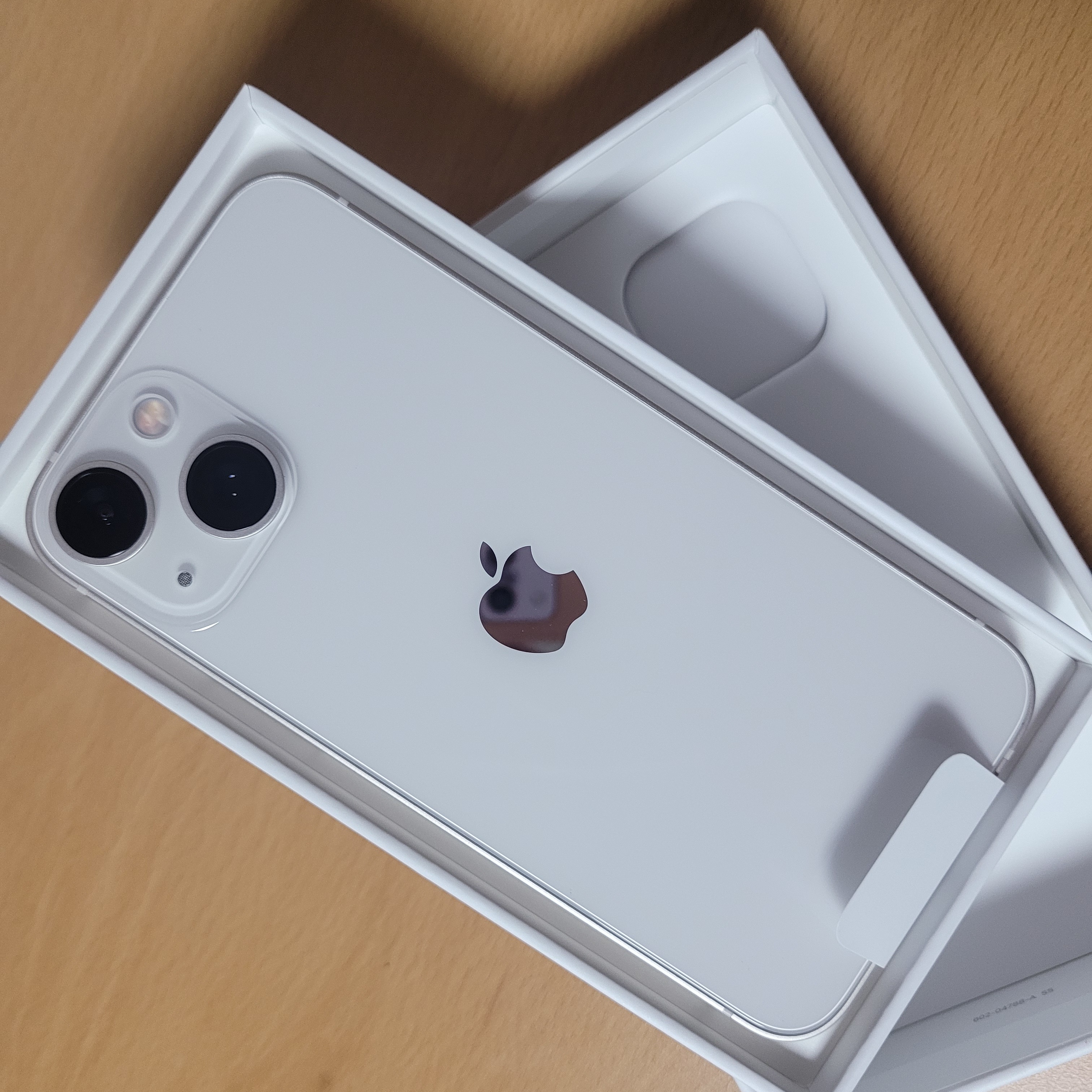 Apple iPhone 13 Mini 128GB Starlight (Korean Ver.) 착용 스타일