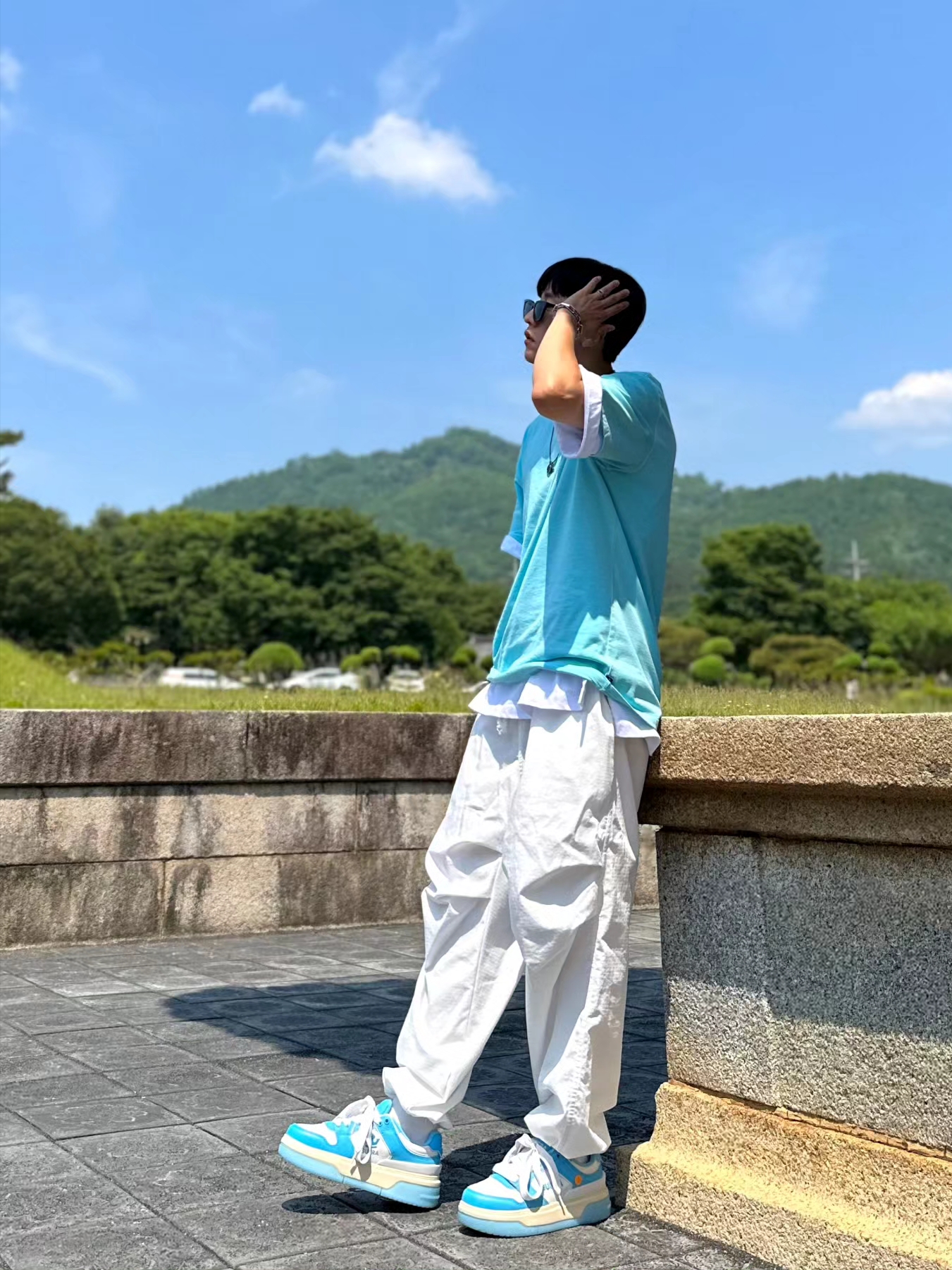 IAB Studio Pigment T-Shirt Cyan 착용 스타일 - 4