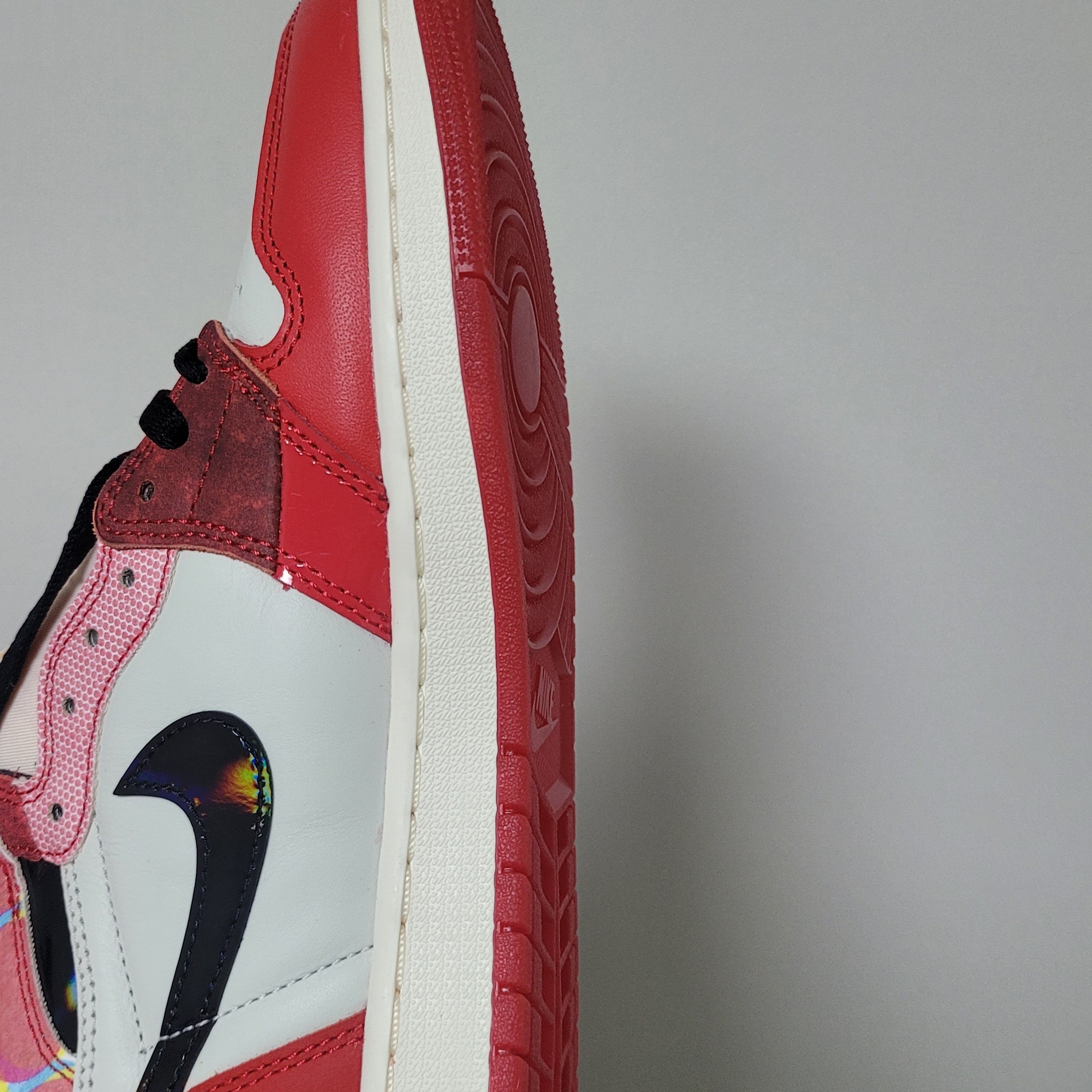 Jordan 1 Retro High Spider-Man Next Chapter 착용 스타일 - 5