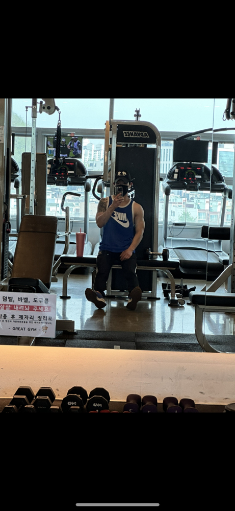 KREAM 프로필 이미지