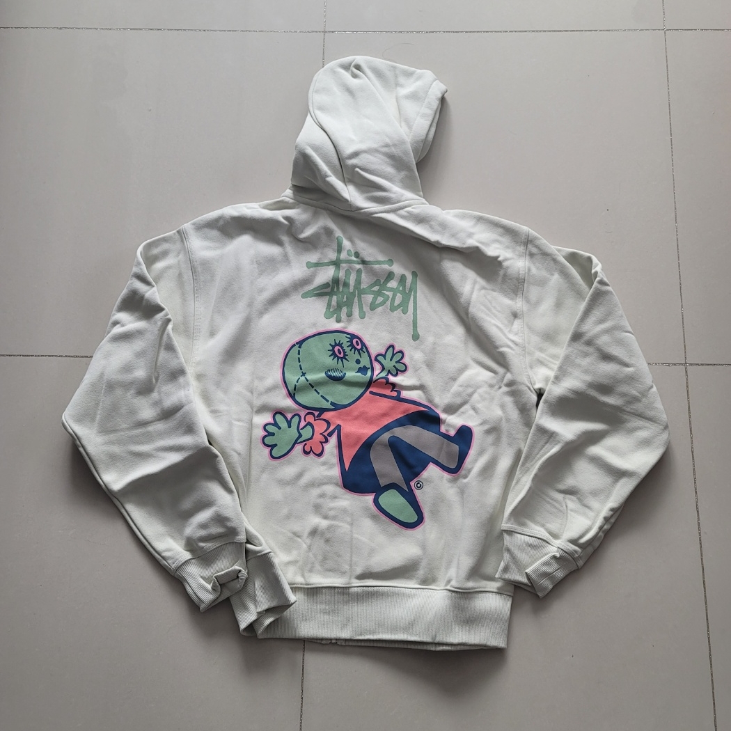 Stussy Dollie Zip Hoodie Stone 착용 스타일 - 2