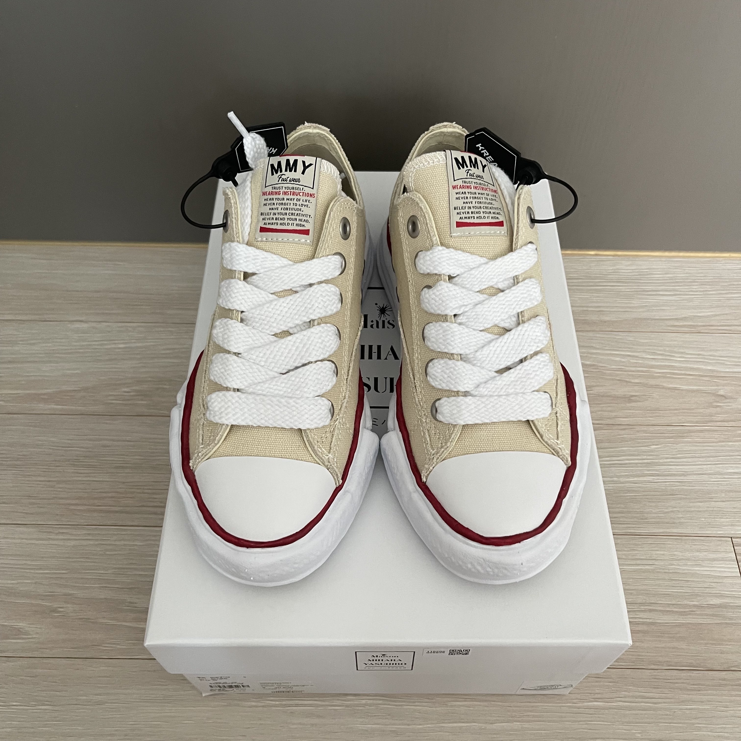 Maison Mihara Yasuhiro Peterson OG Sole Canvas Low-top Sneakers Natural 착용 스타일 - 2
