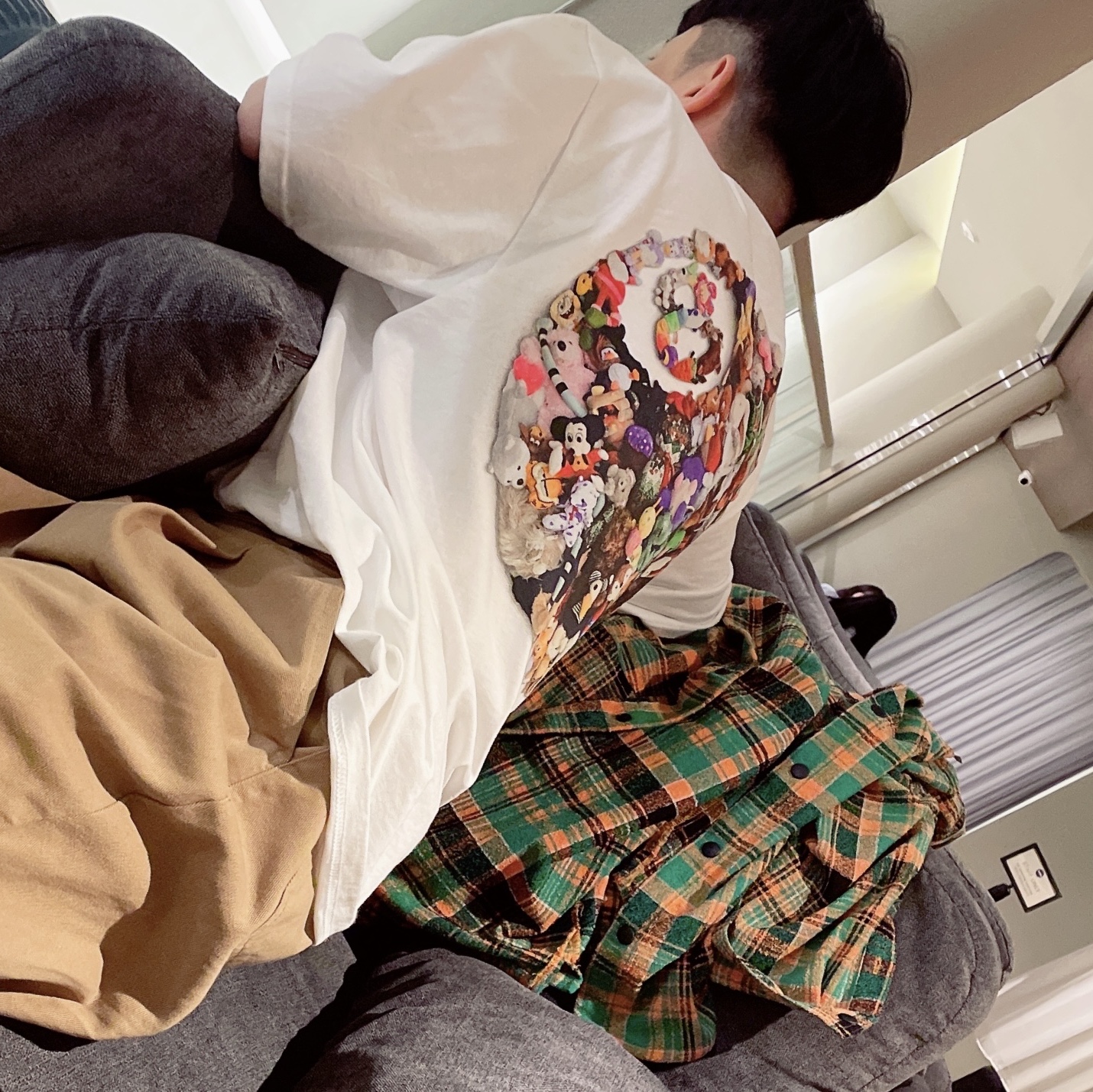 Stussy Plush T-Shirt White 착용 스타일
