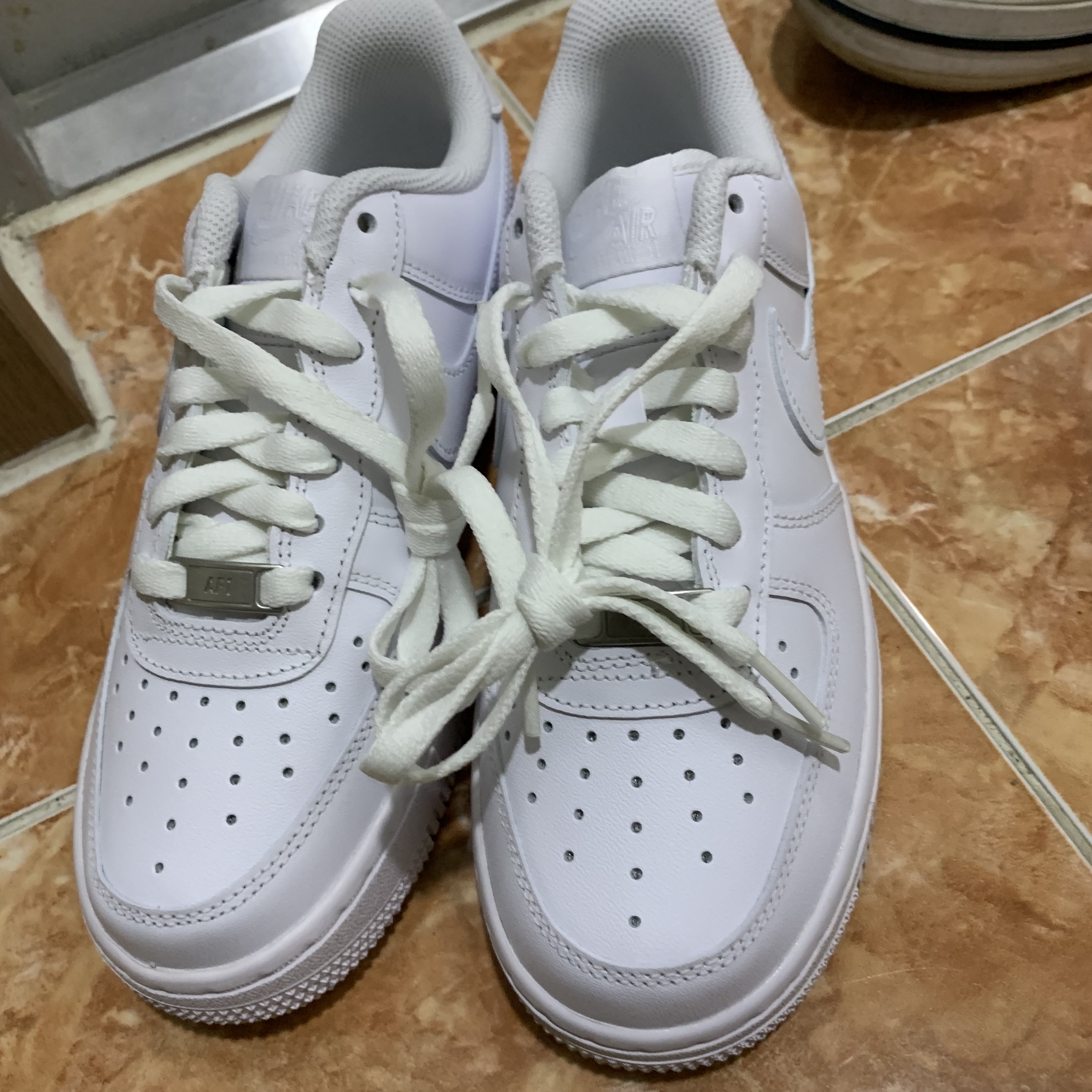 (W) Nike Air Force 1 '07 Low White 착용 스타일