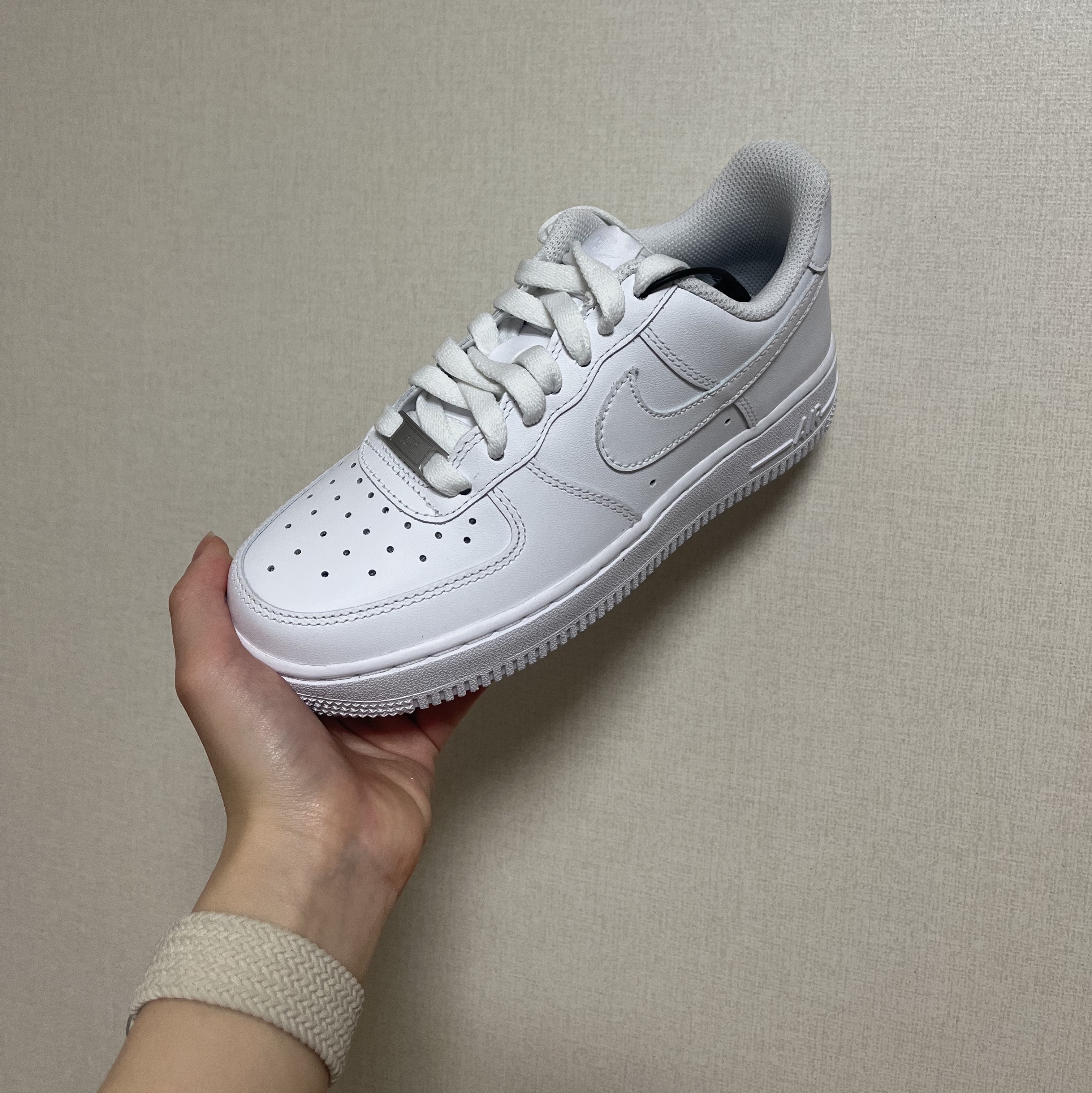 (W) Nike Air Force 1 '07 Low White 착용 스타일