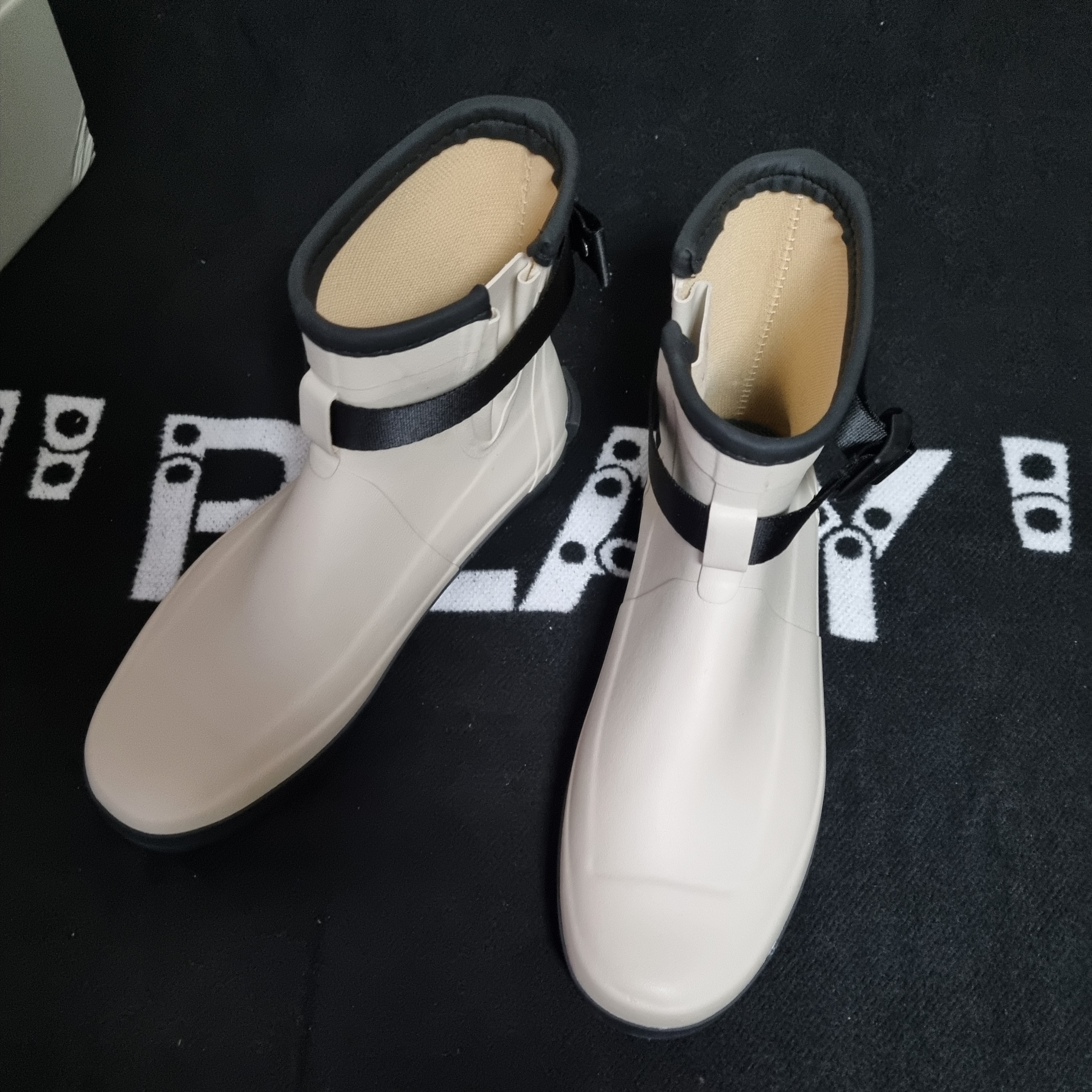 Moonstar 810s ET027 Marke Modi White 착용 스타일 - 2