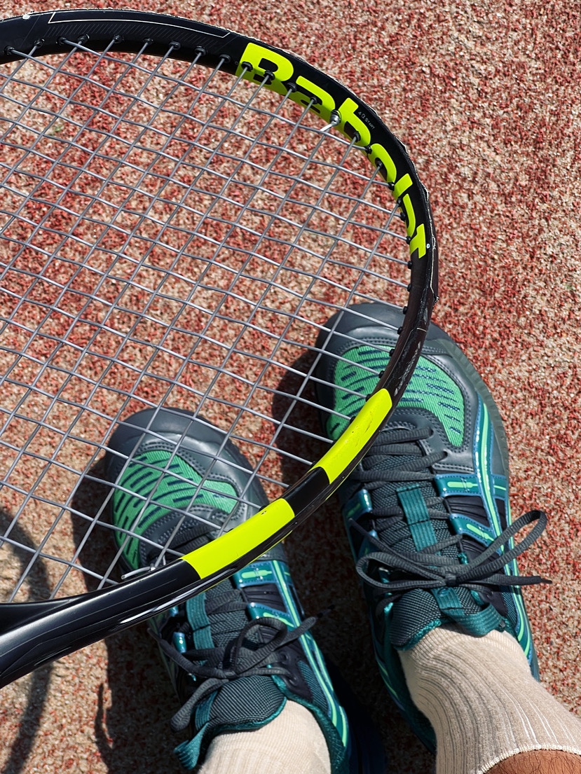 Asics HS5-S Gel-Resolution SPS Urban Chic Storm 착용 스타일