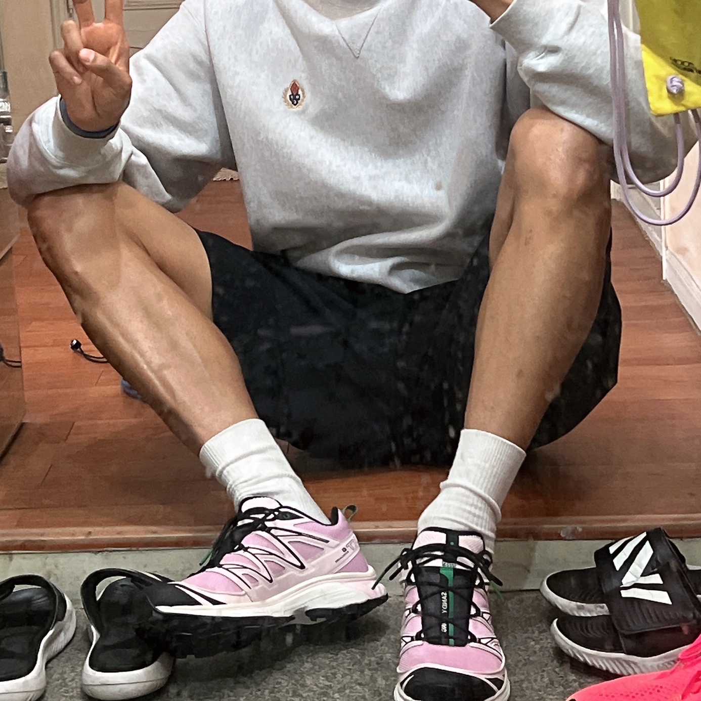 Salomon x Sandy Liang XT-6 Expanse Cradle Pink 착용 스타일