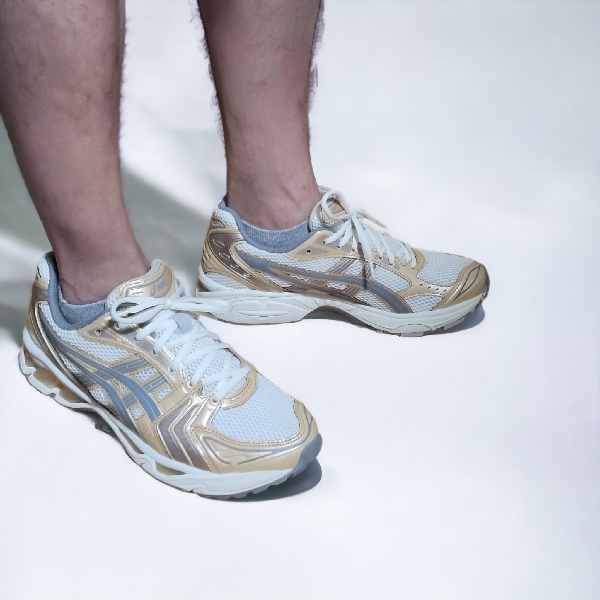 (W) Asics Gel-Kayano 14 Cream Clay Grey 착용 스타일