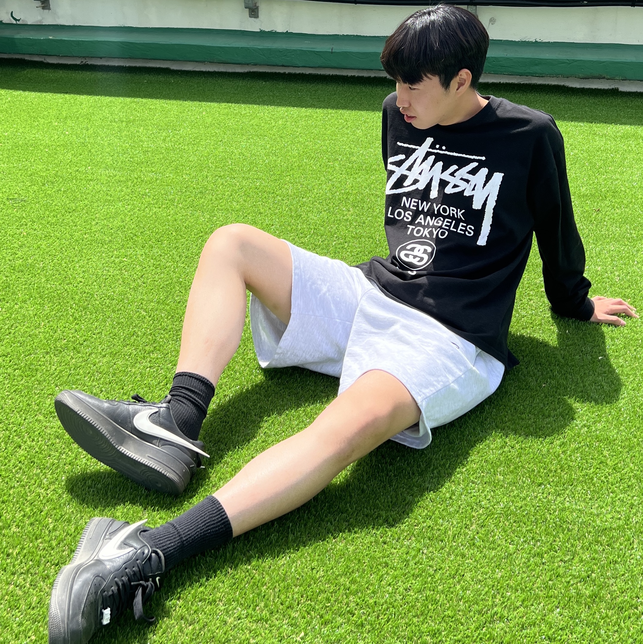 Nike x Ambush Air Force 1 Low SP Black, Stussy World Tour LS T-Shirt Black 착용 스타일